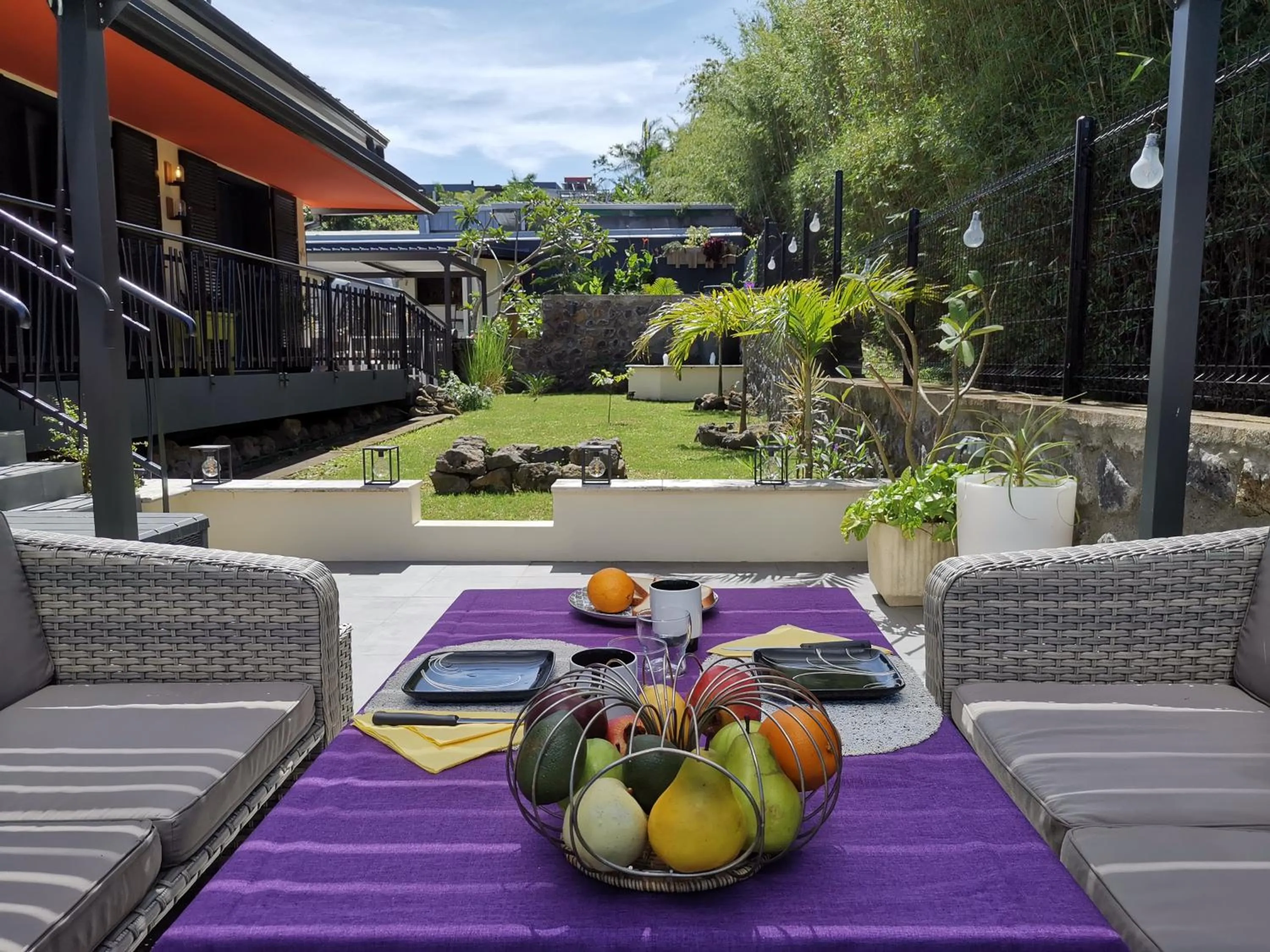 Patio in Hostal 170 Room 15 Service Appartement