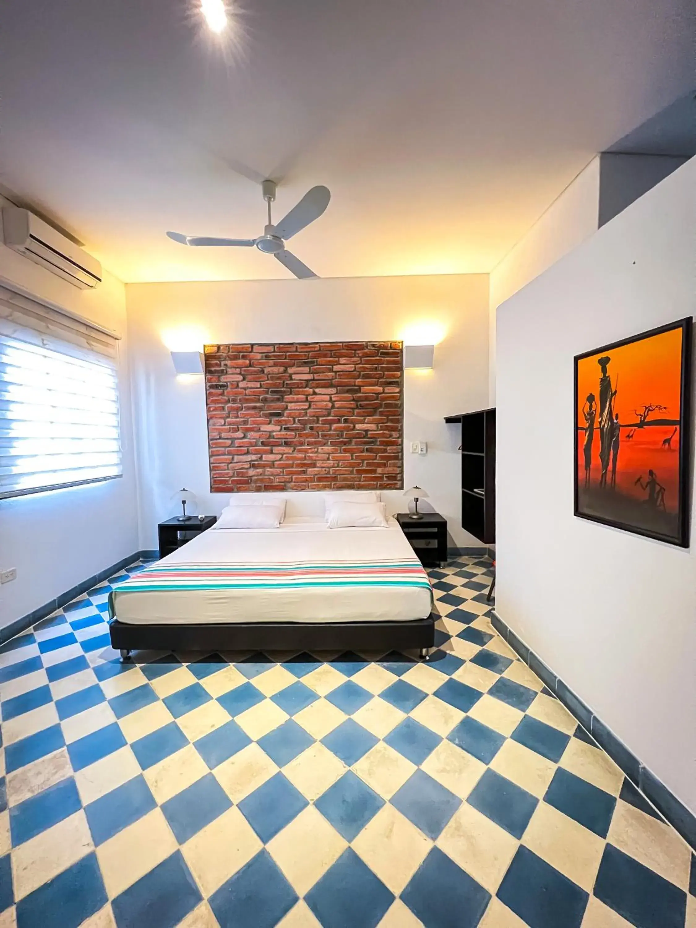 Superior Double Room in The Orange House Santa Marta Superior Double Room in The Orange House Santa Marta