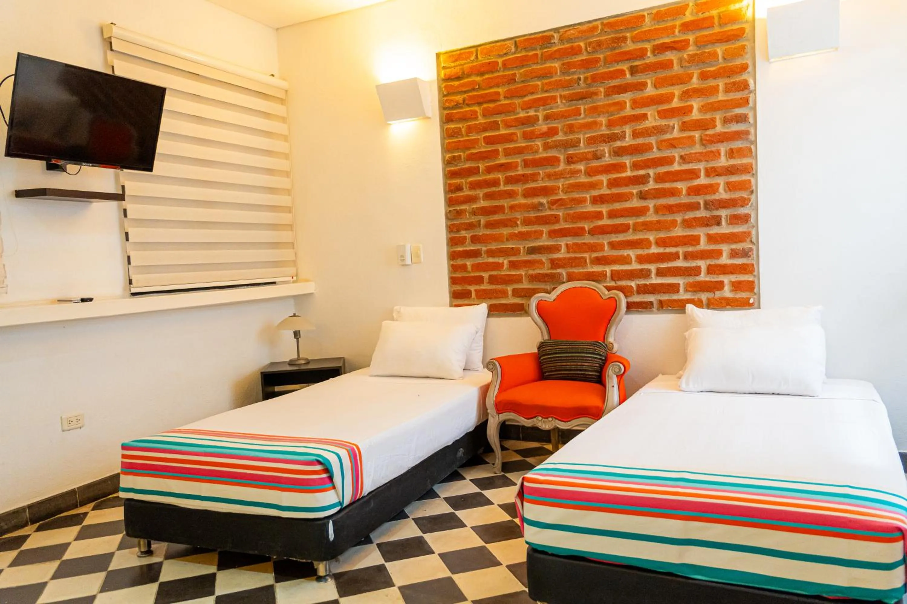 TV and multimedia, Bed in Hotel Puerto Pelicano