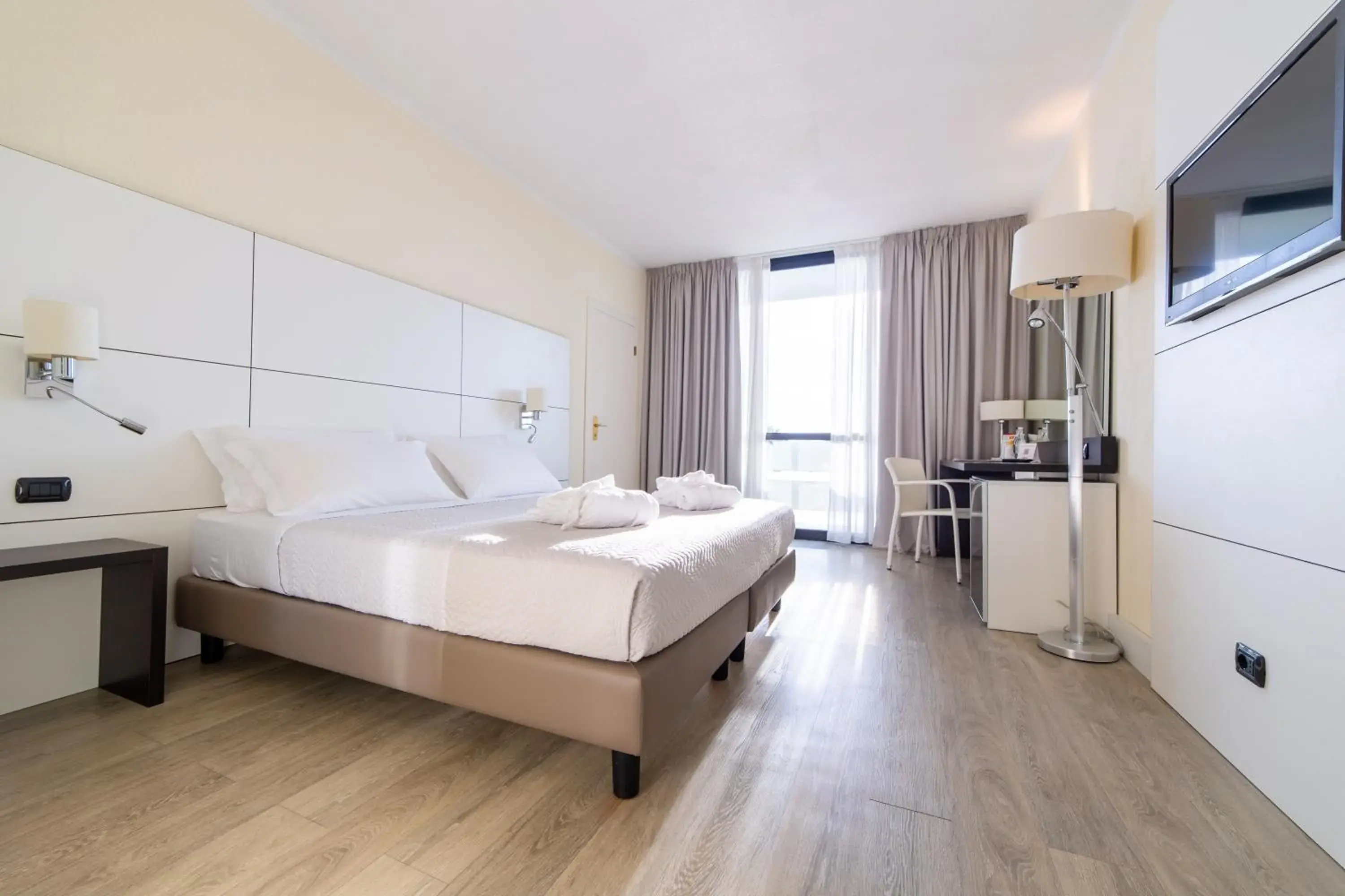 Superior Double or Twin Room in Grand Hotel Pianeta Maratea Resort Superior Double or Twin Room in Grand Hotel Pianeta Maratea Resort