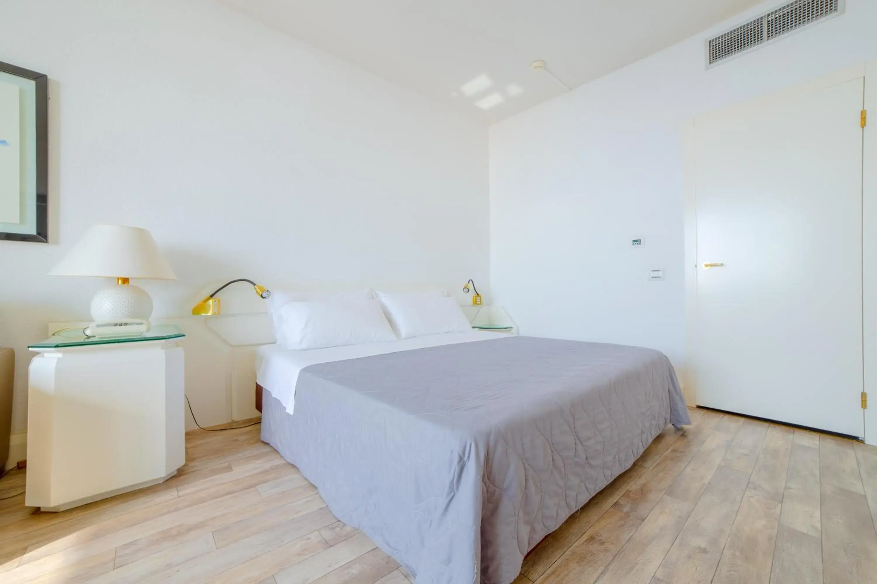 Economy Double Room in Grand Hotel Pianeta Maratea Resort Economy Double Room in Grand Hotel Pianeta Maratea Resort