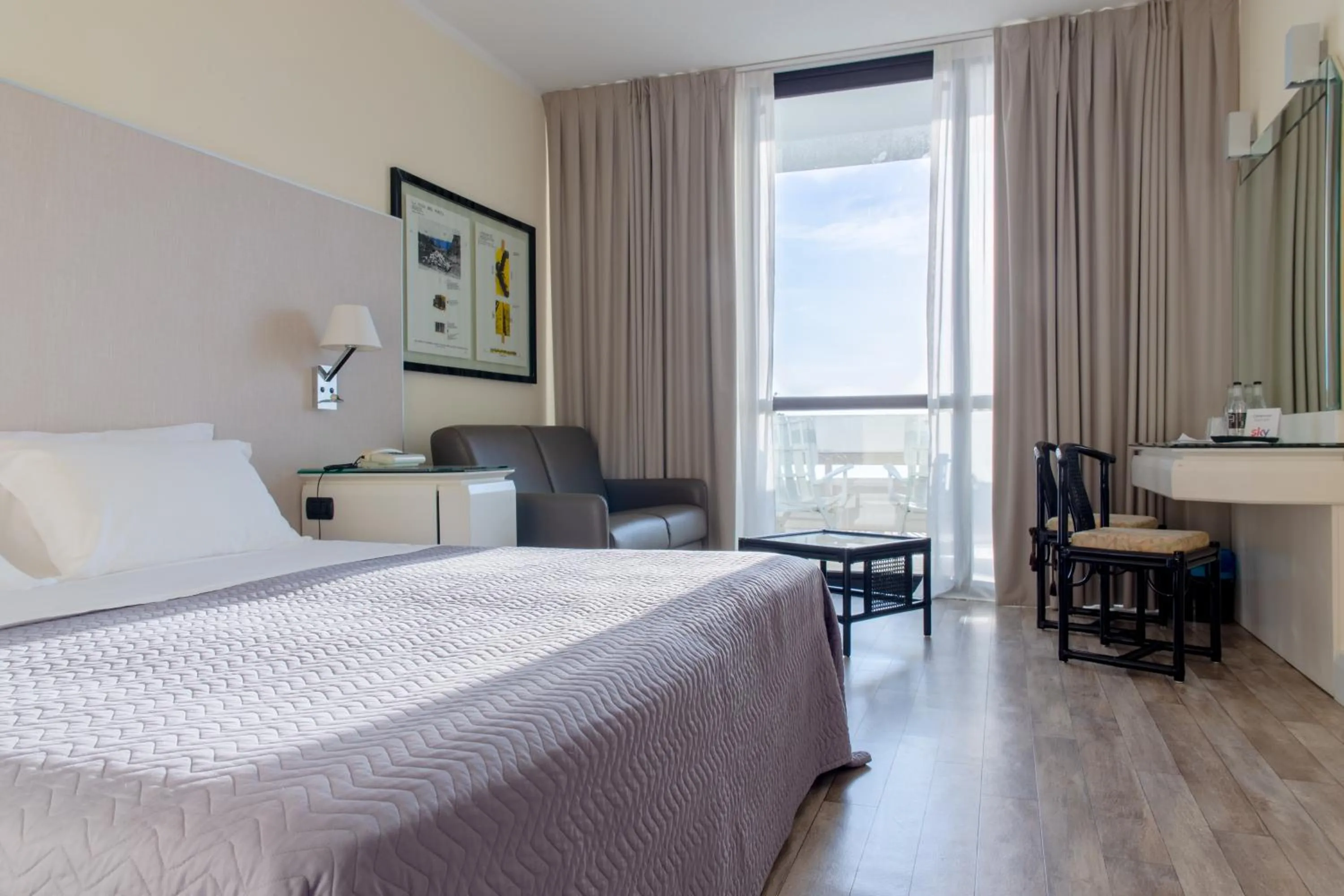 Bedroom, Bed in Grand Hotel Pianeta Maratea Resort