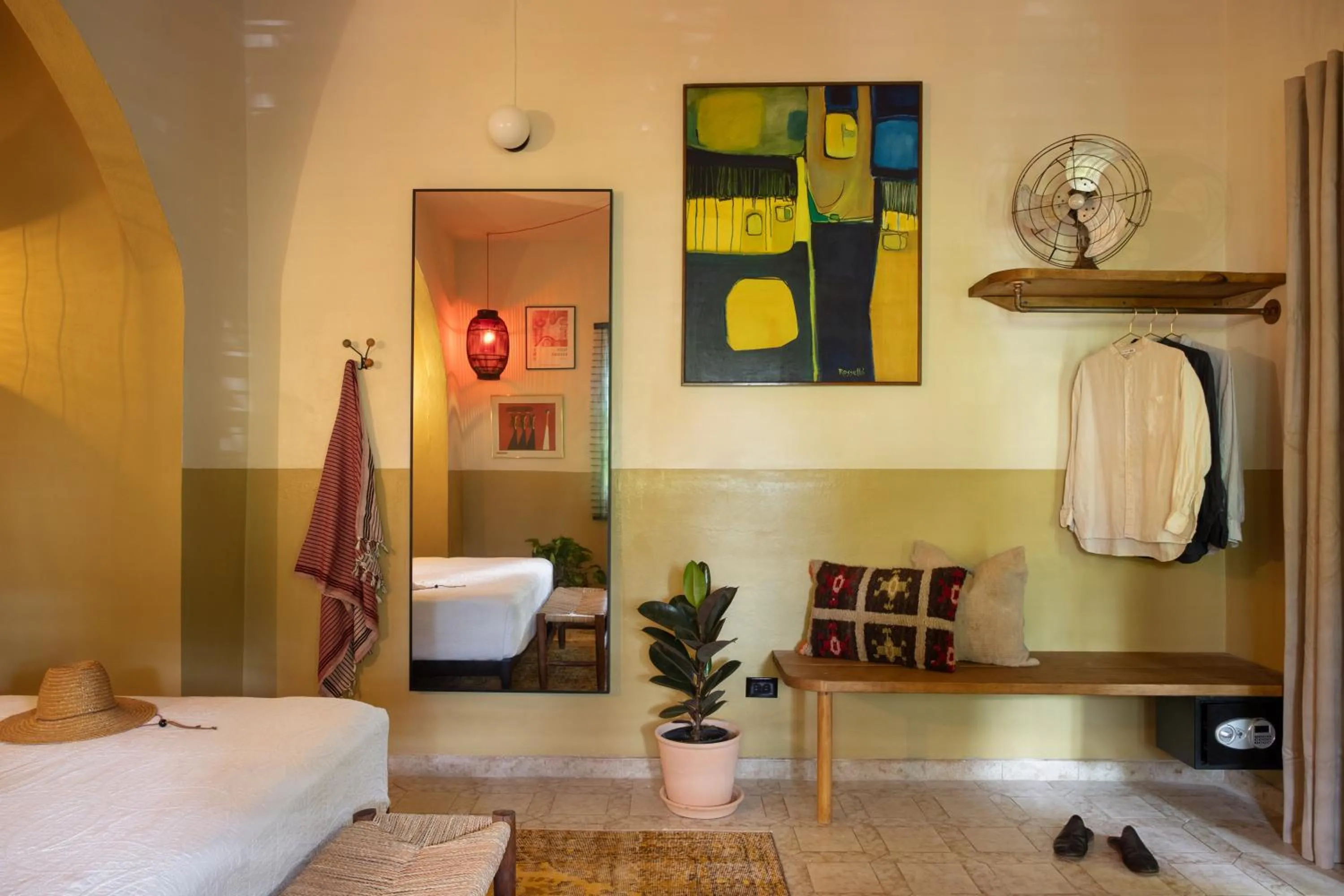 Photo of the whole room, Bed in DREAMCATCHER by DW - ADULTS ONLY