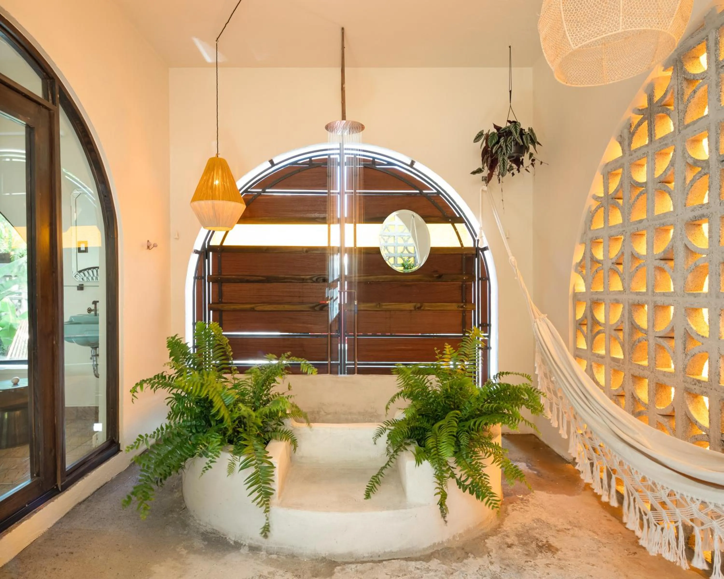 Bath in DREAMCATCHER by DW - ADULTS ONLY