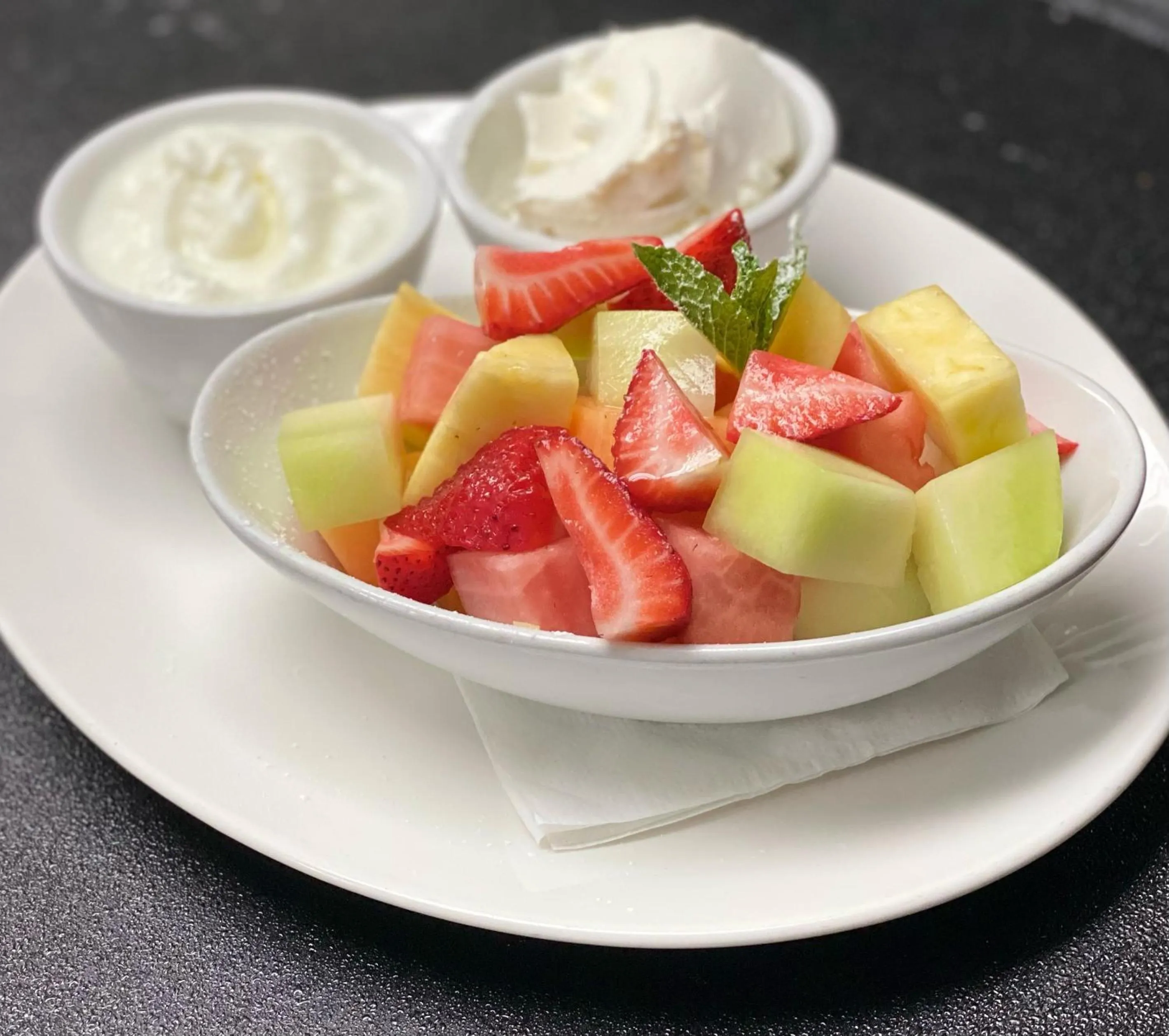 Breakfast in Leslie Hotel Ocean Drive