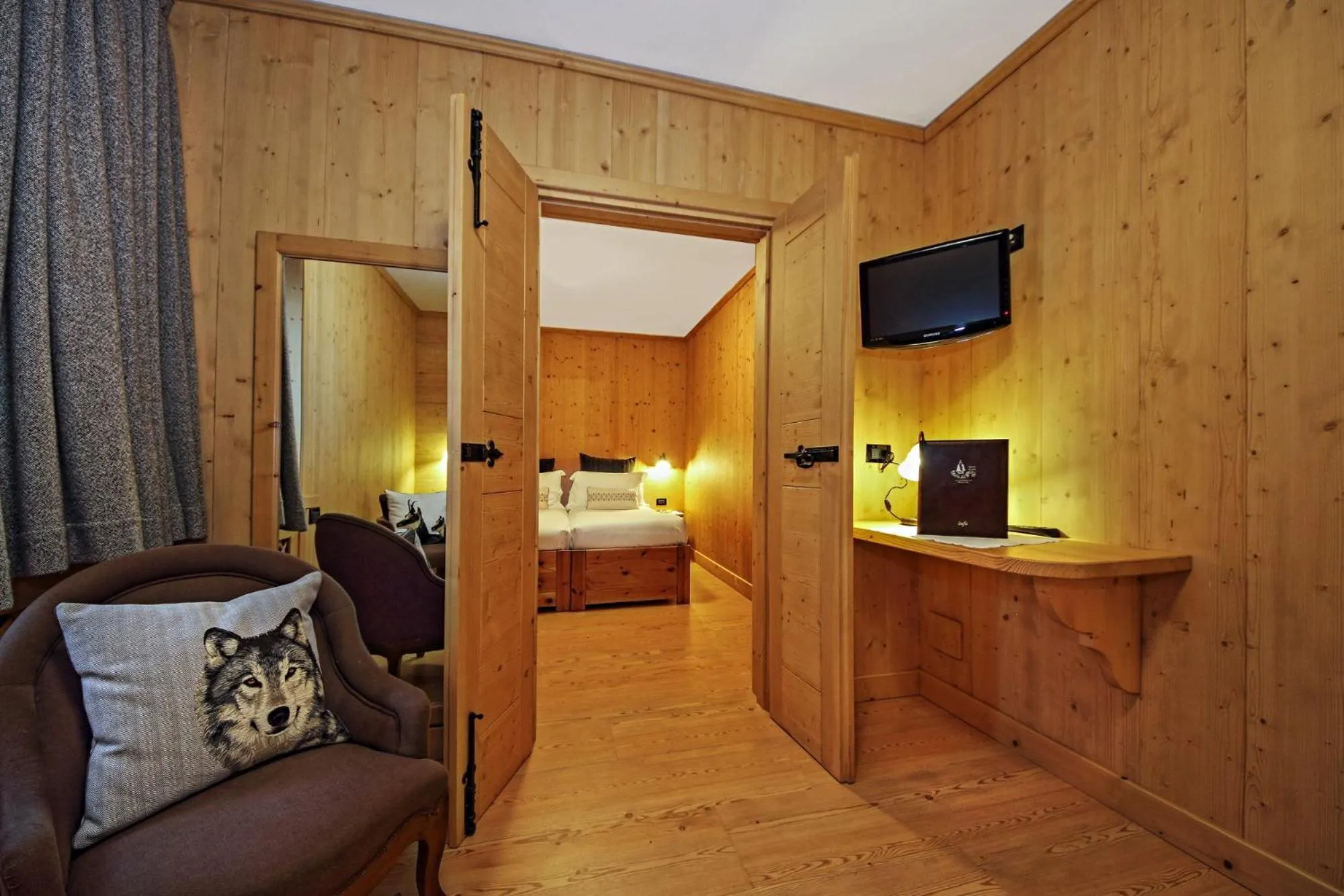 Bed in Hotel Baita Dei Pini