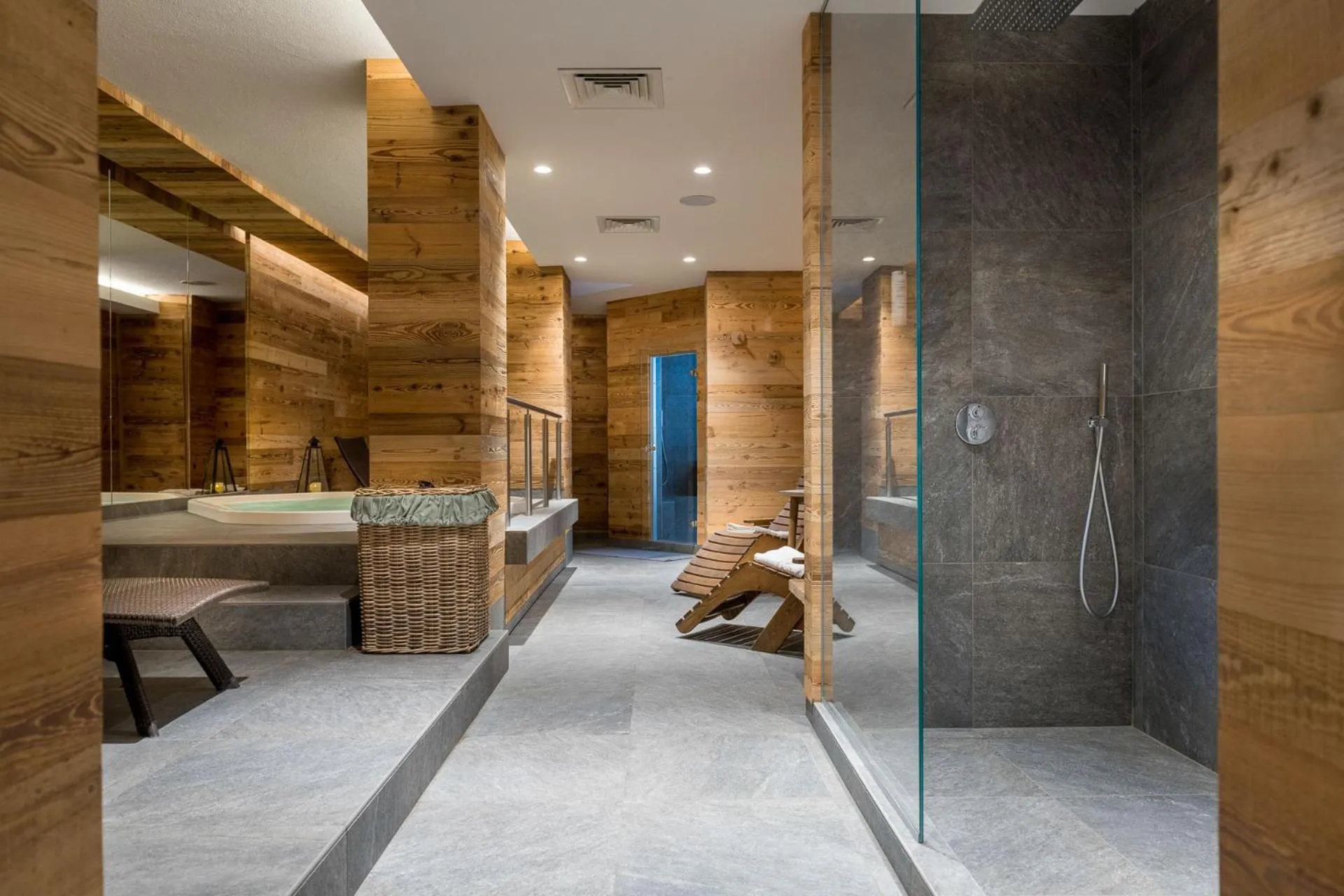 Bed in Hotel Baita Dei Pini