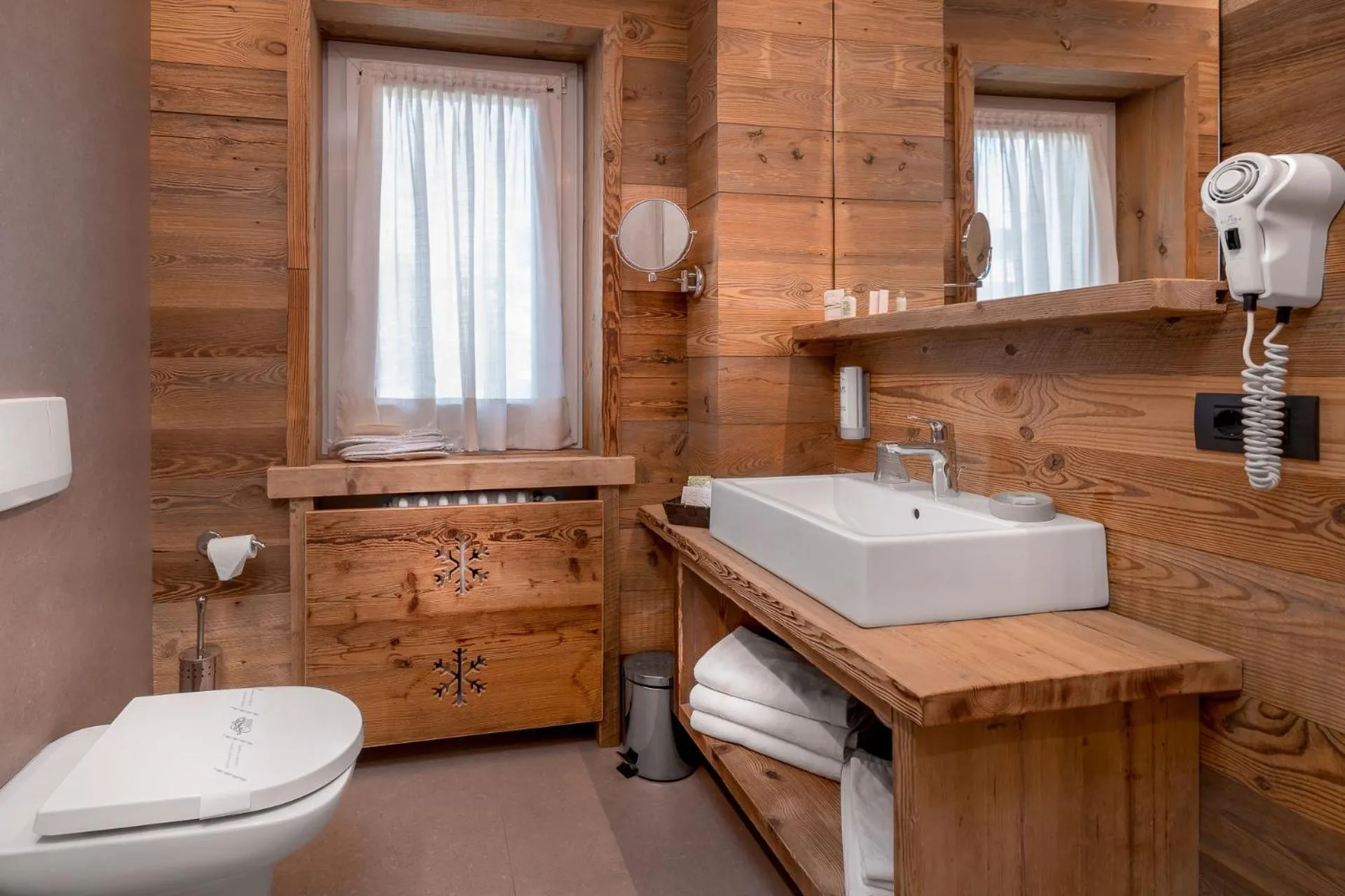 Hotel Baita Dei Pini