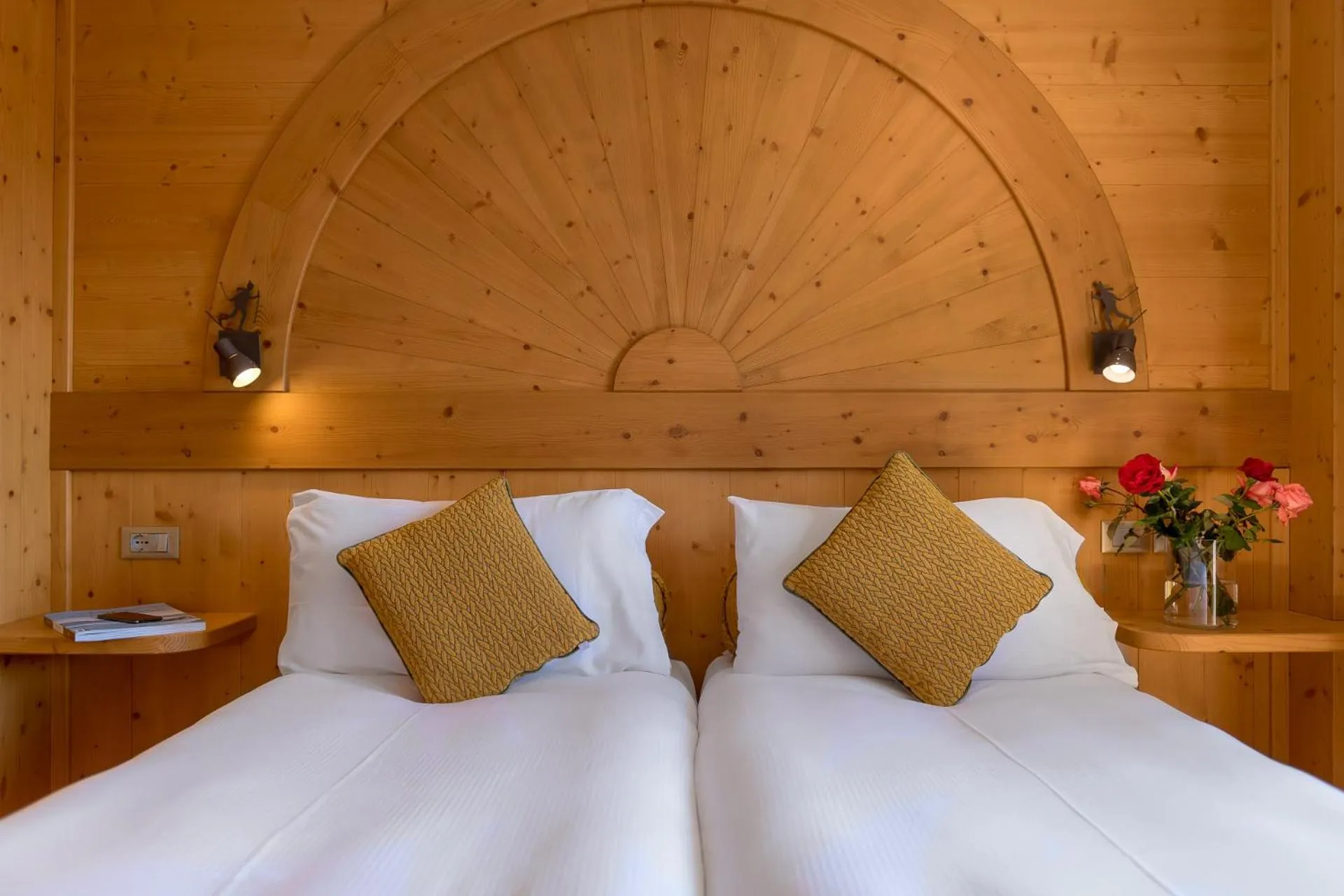 Bed in Hotel Baita Dei Pini