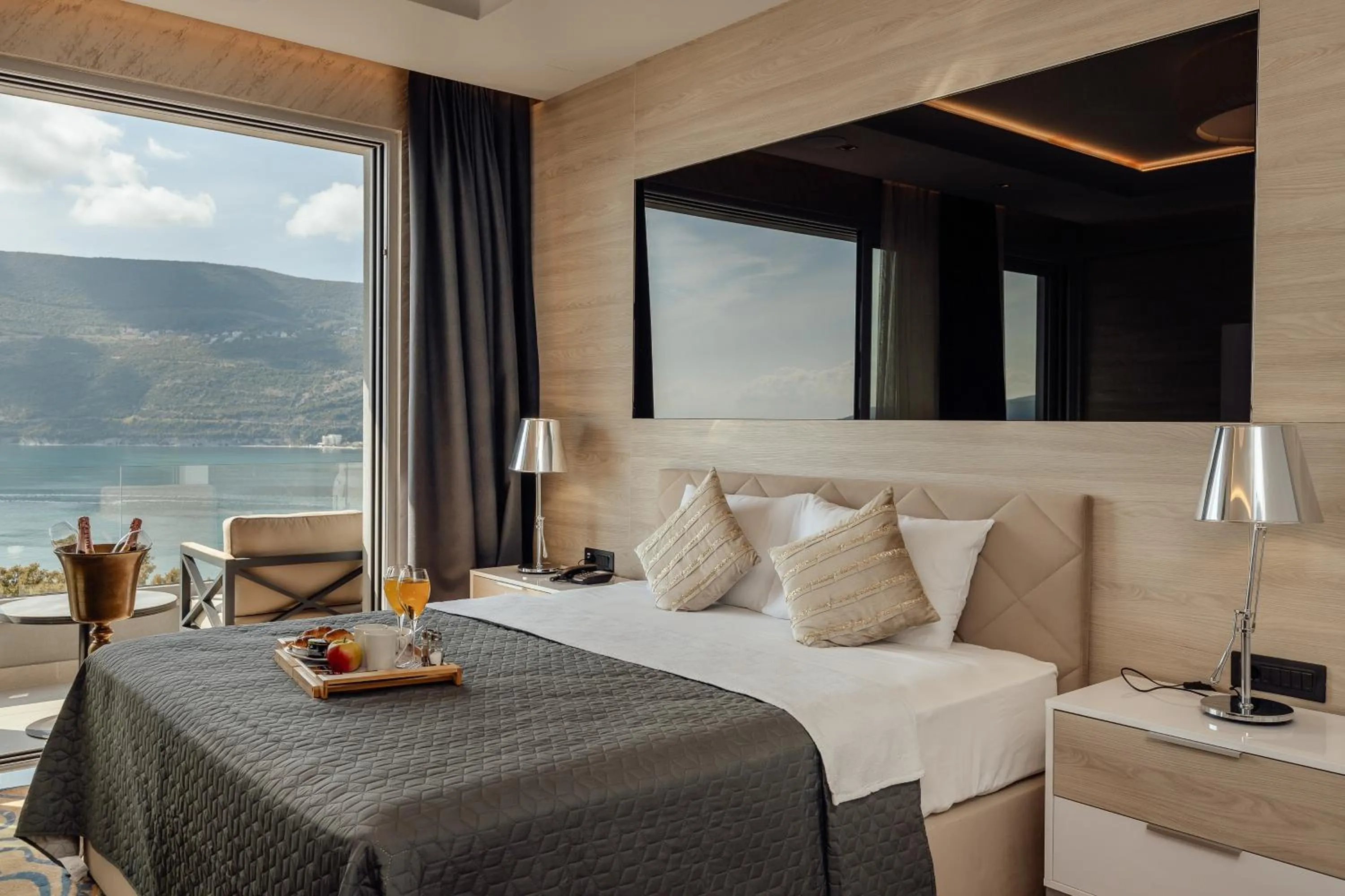 Bed in Garni Hotel Kruso