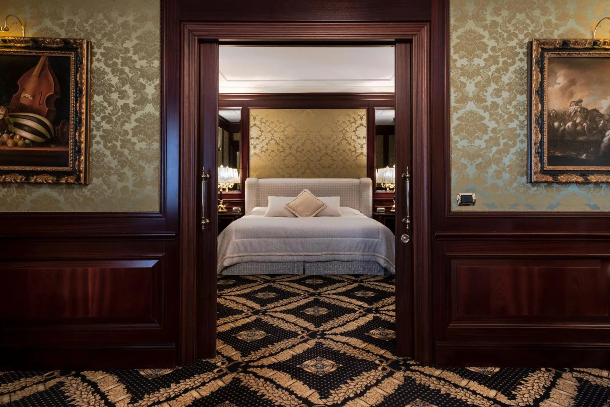 Bed in Grand Hotel Dino