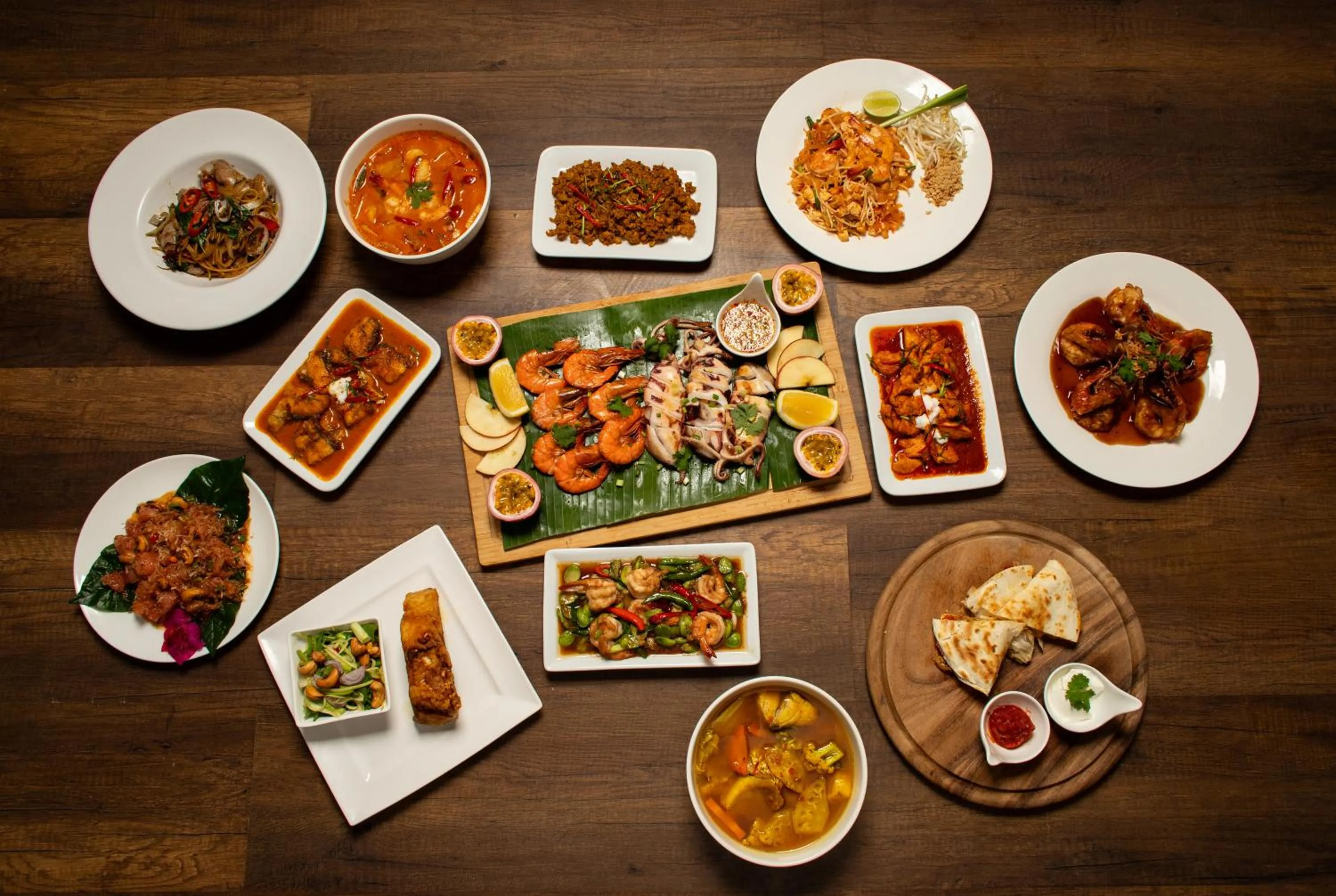 Food and drinks in King's Garden Resort - SHA Plus