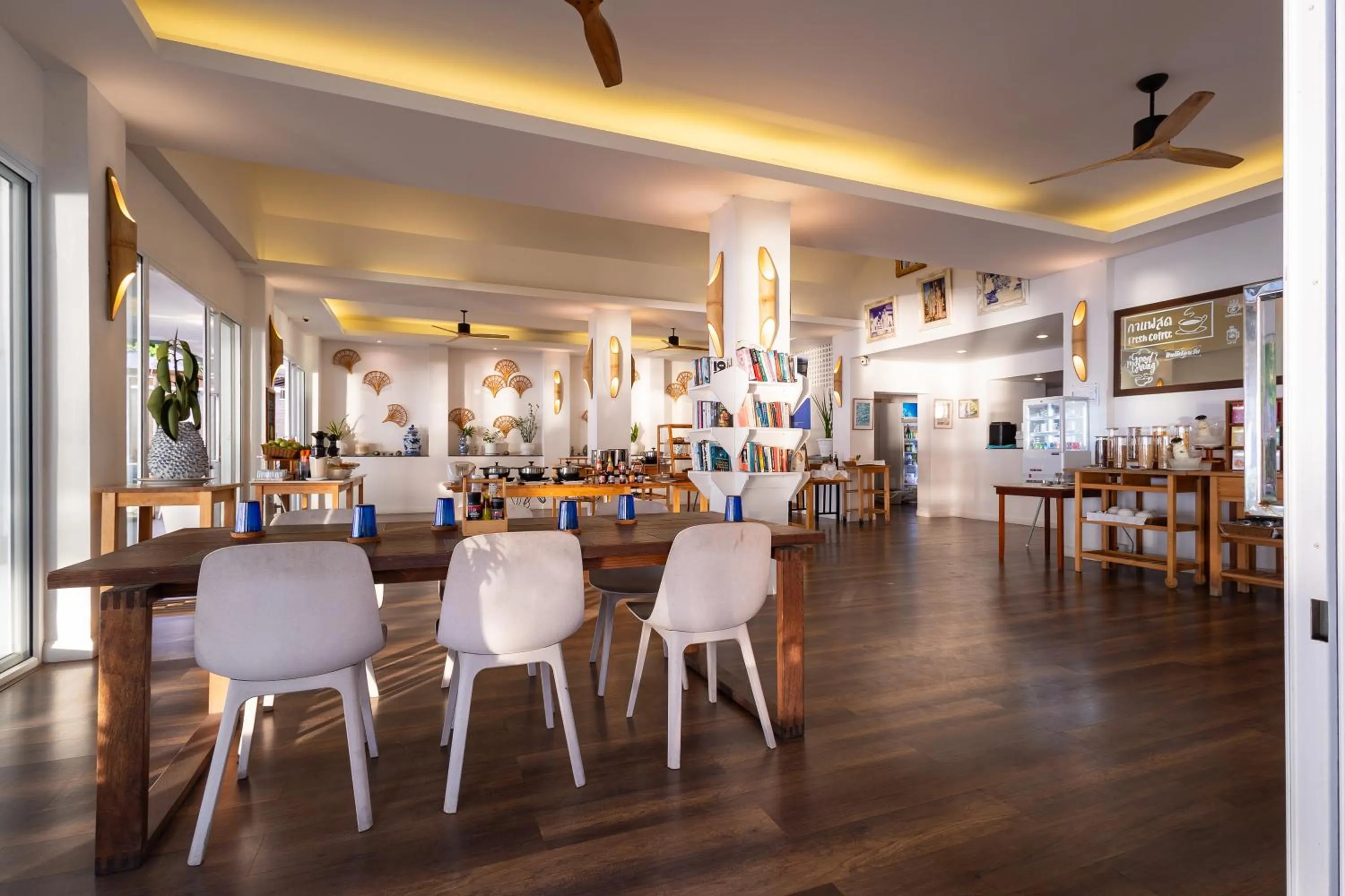 Breakfast in King's Garden Resort - SHA Plus