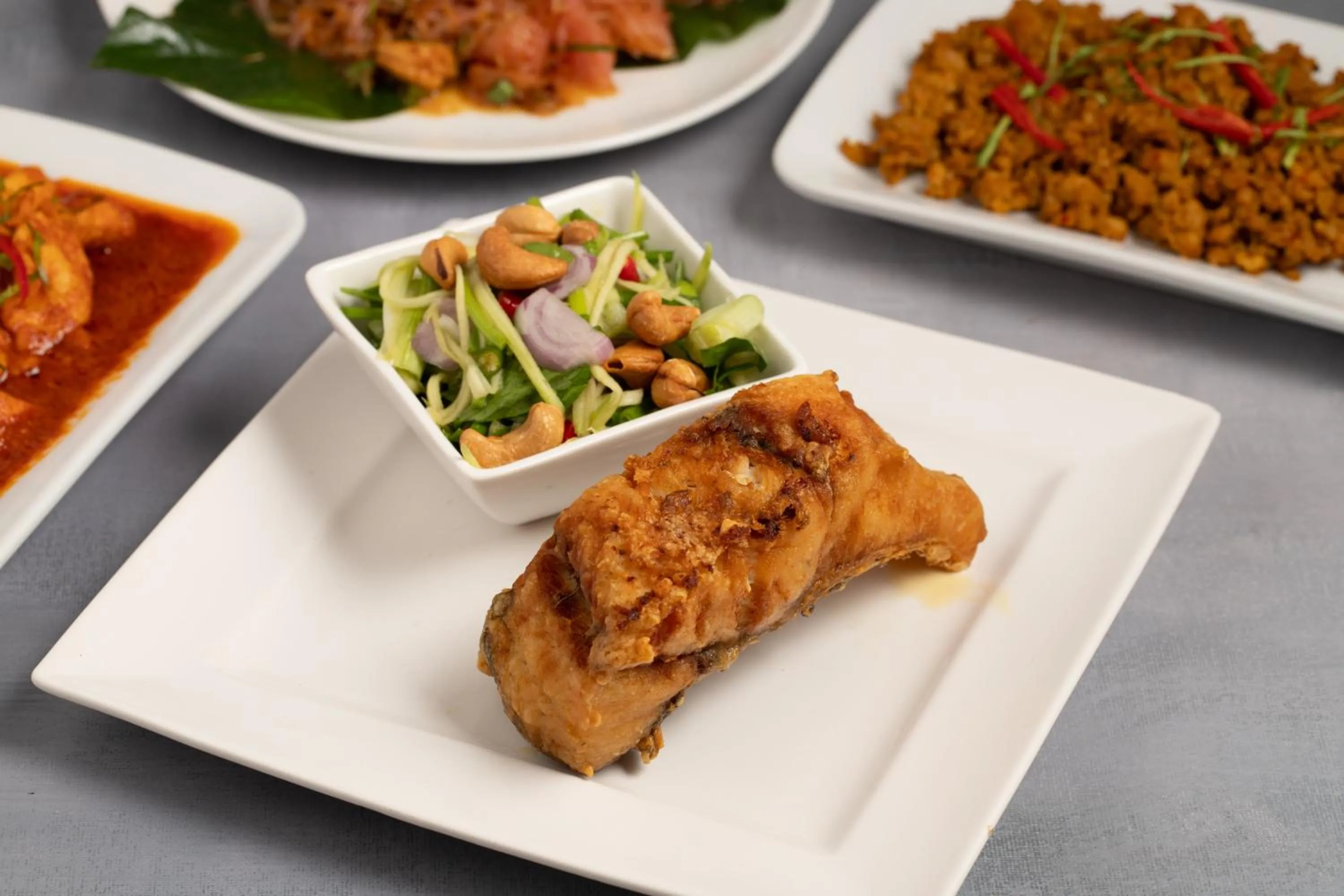 Food and drinks in King's Garden Resort - SHA Plus