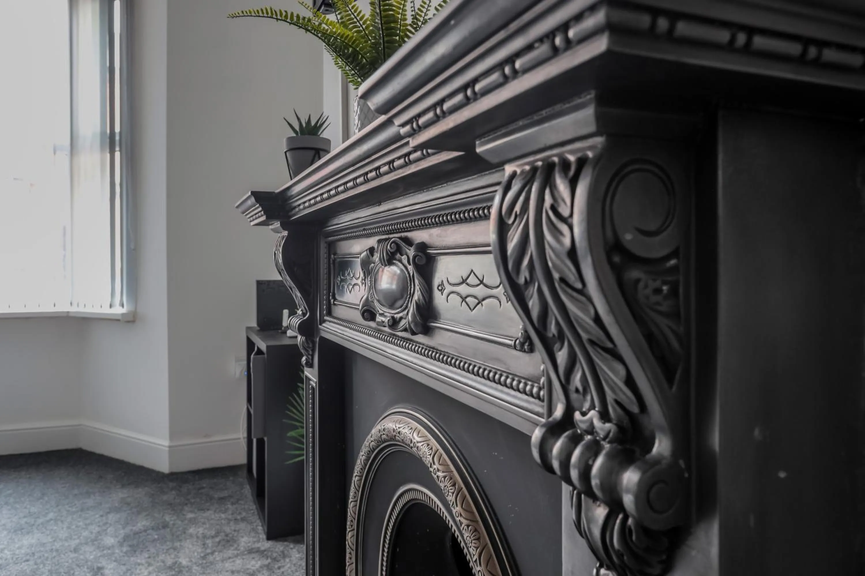 Other in Spacious 4 Bed House in Birmingham, Suitable for Contractors