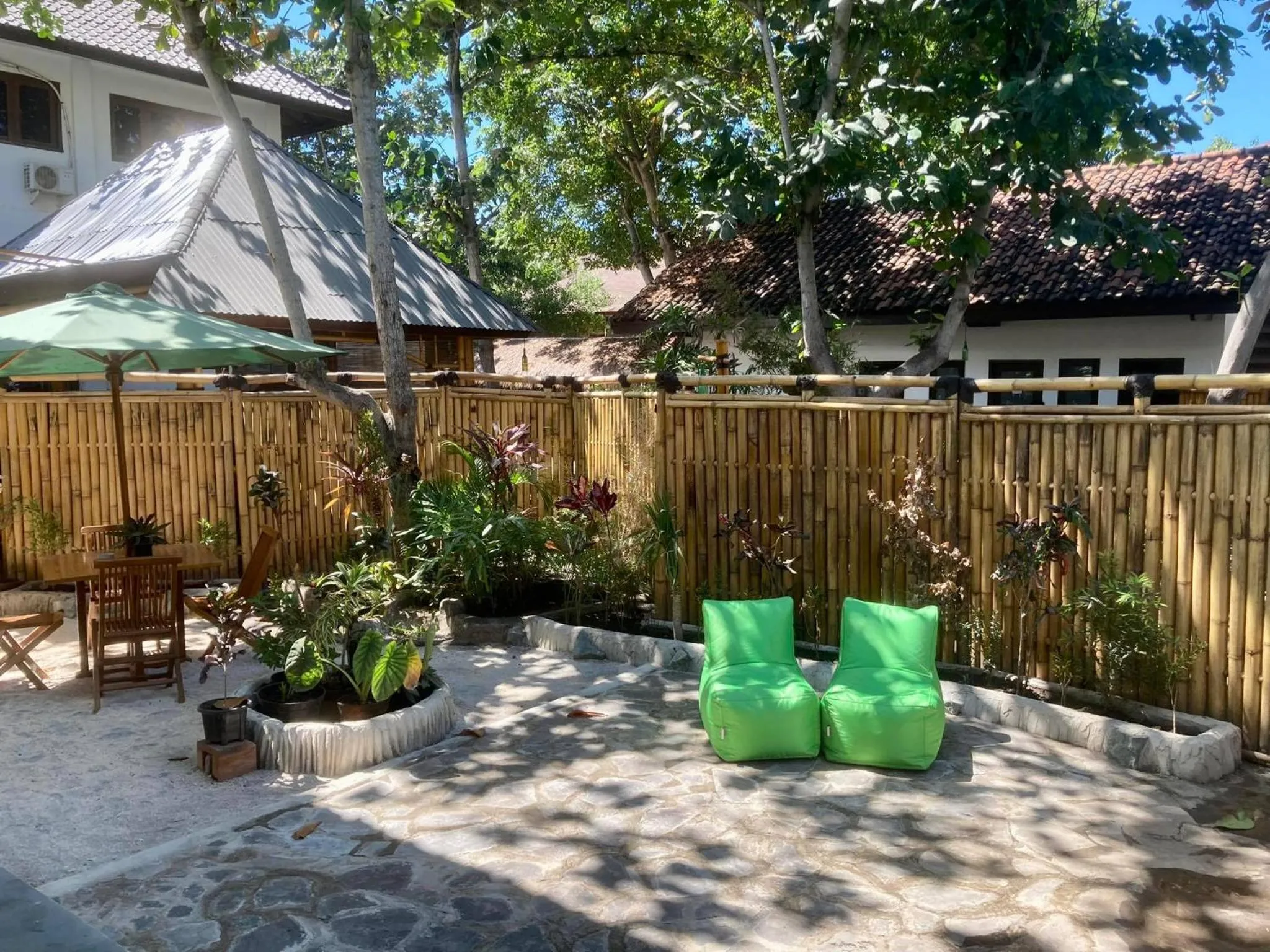 Garden view in Lutwala Bungalows and Private Villa