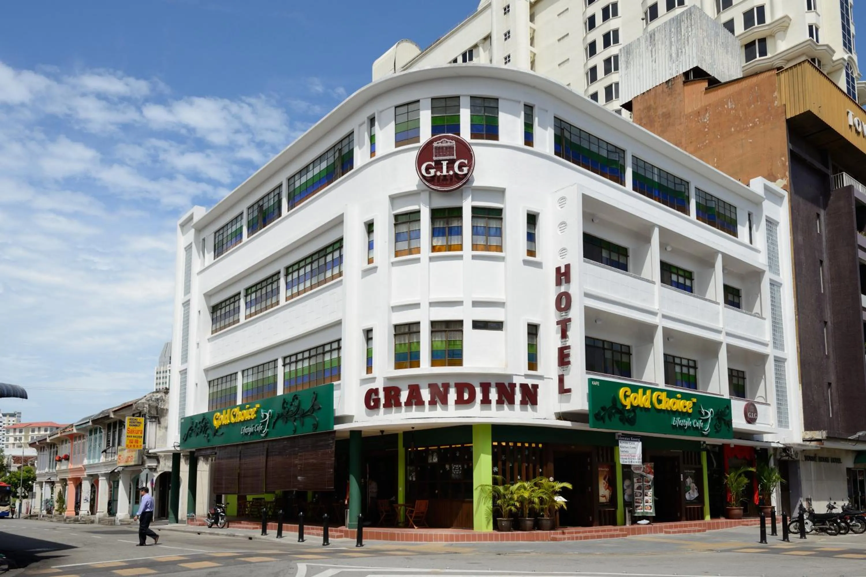 Facade/entrance in Grand Inn - Penang Road