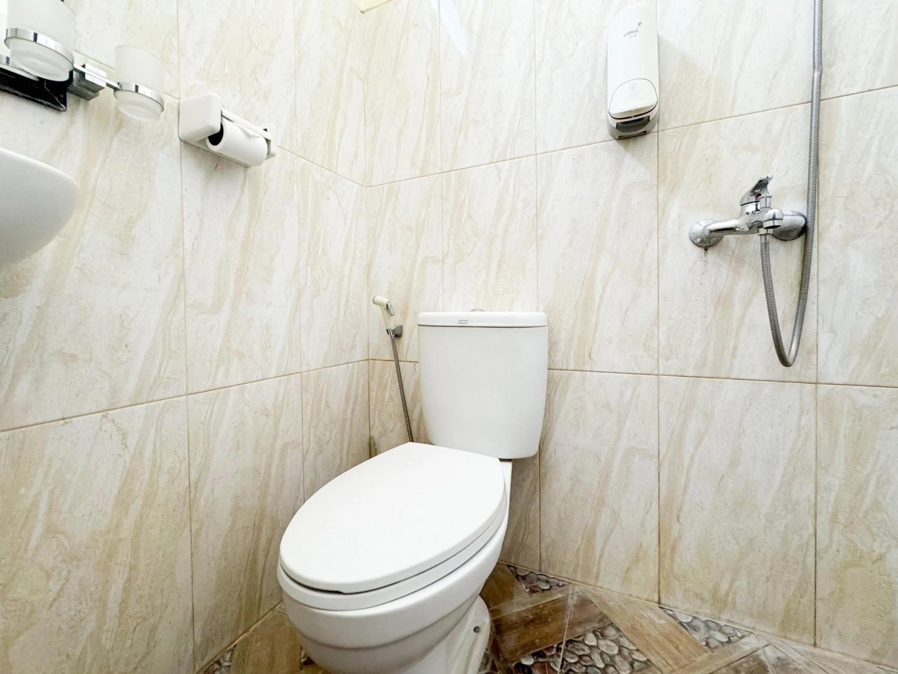 Bathroom in Alam Citra BnB Mitra RedDoorz