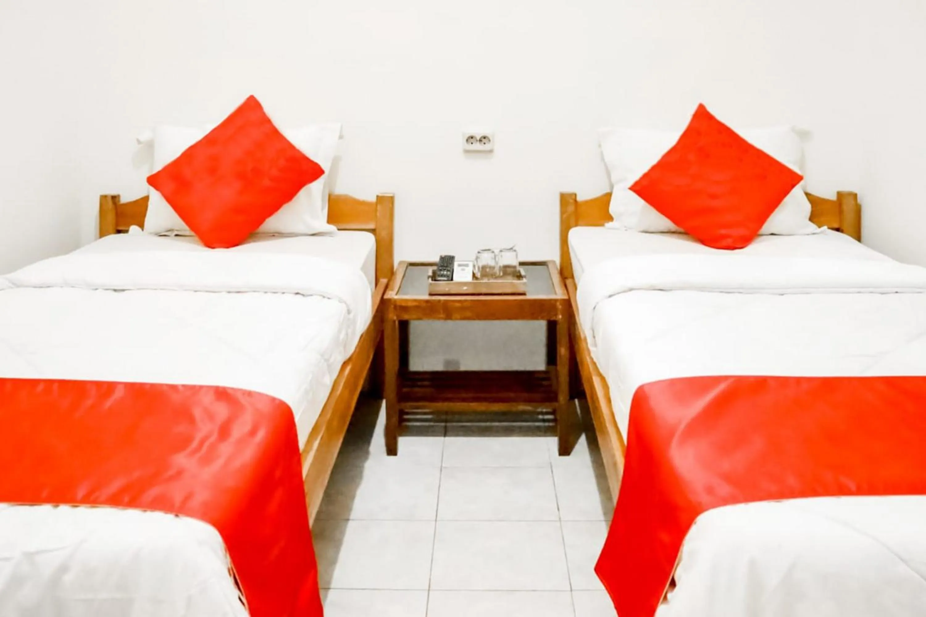 Bedroom, Bed in Alam Citra BnB Mitra RedDoorz