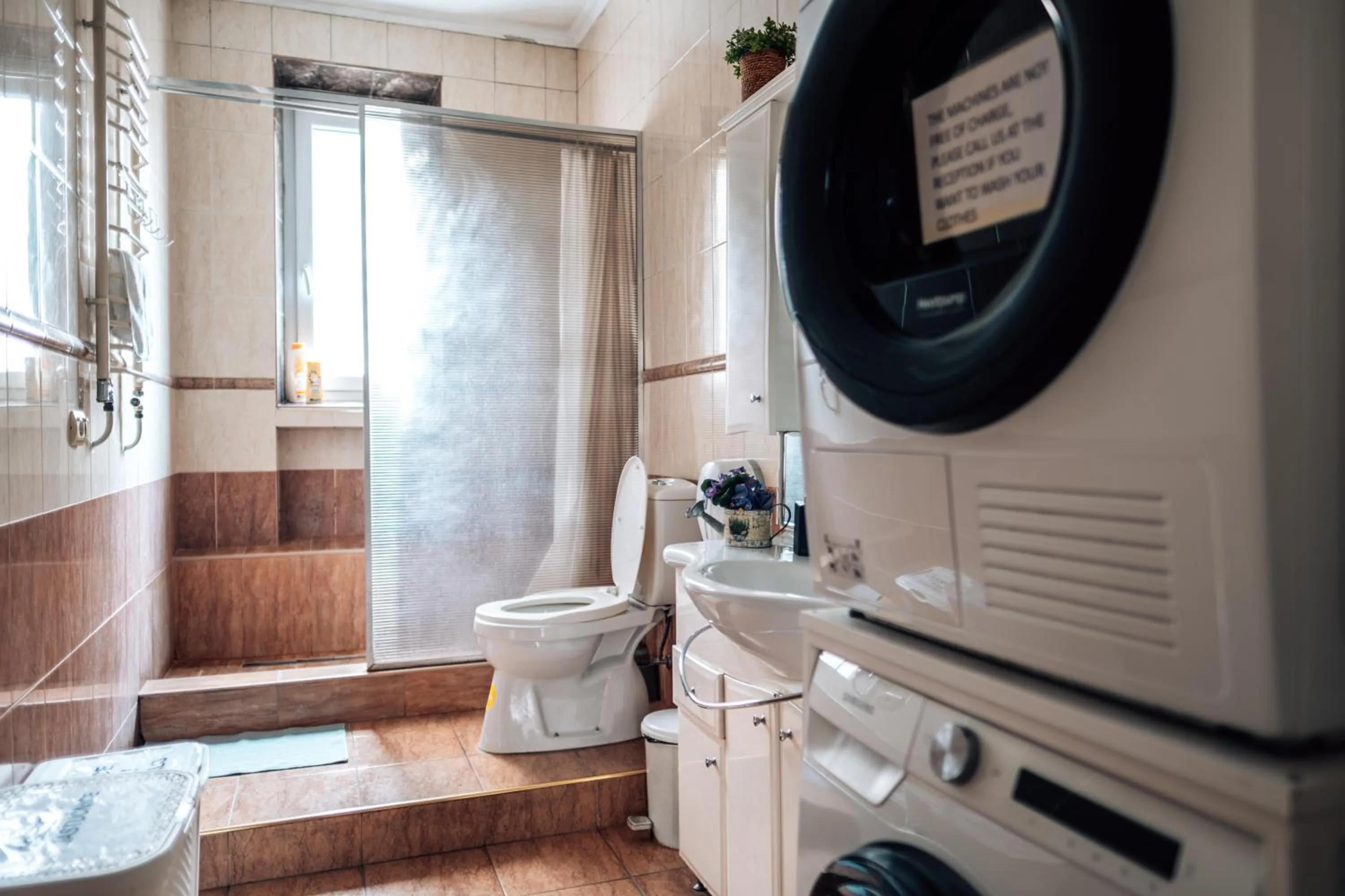 Shower in Hostel Beogradjanka