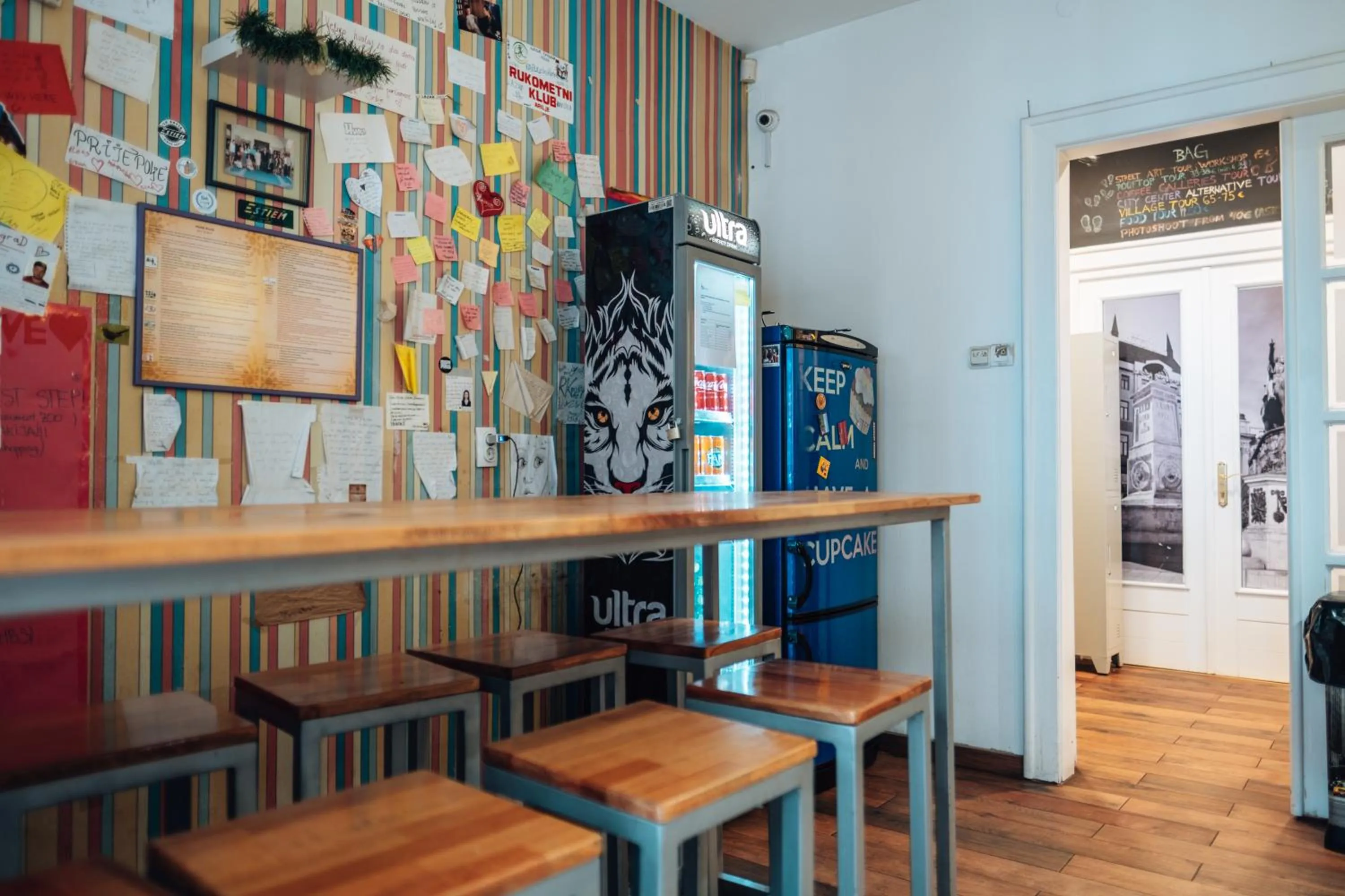 Kitchen or kitchenette in Hostel Beogradjanka