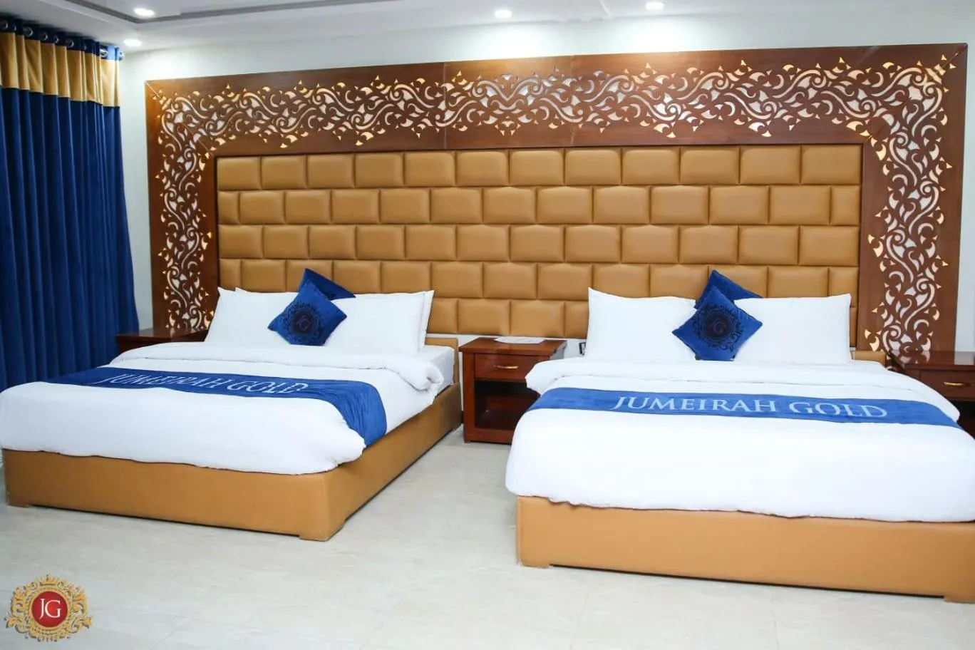 Bed in Jovial Gold Naran
