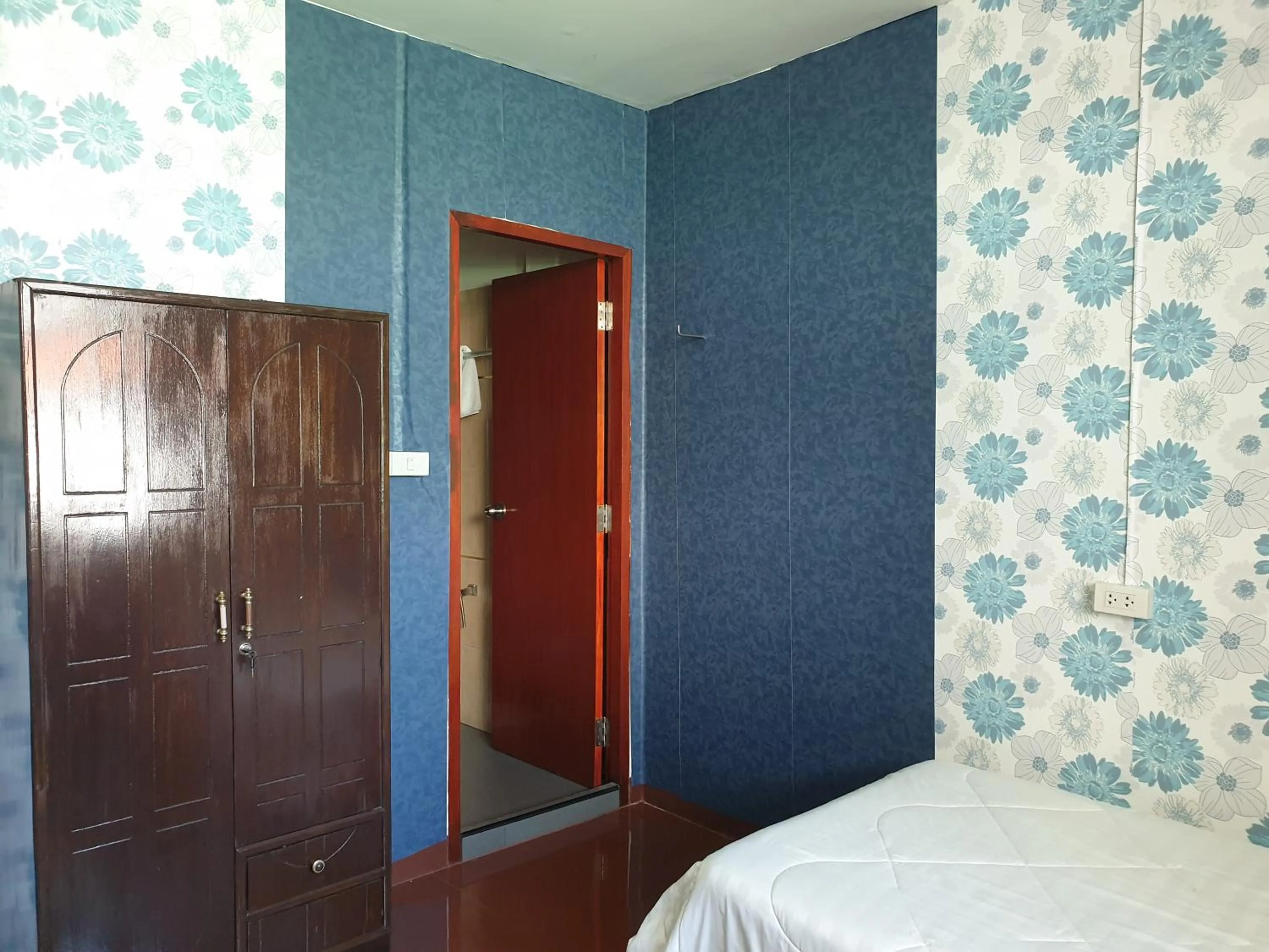 , Bed in Room For You