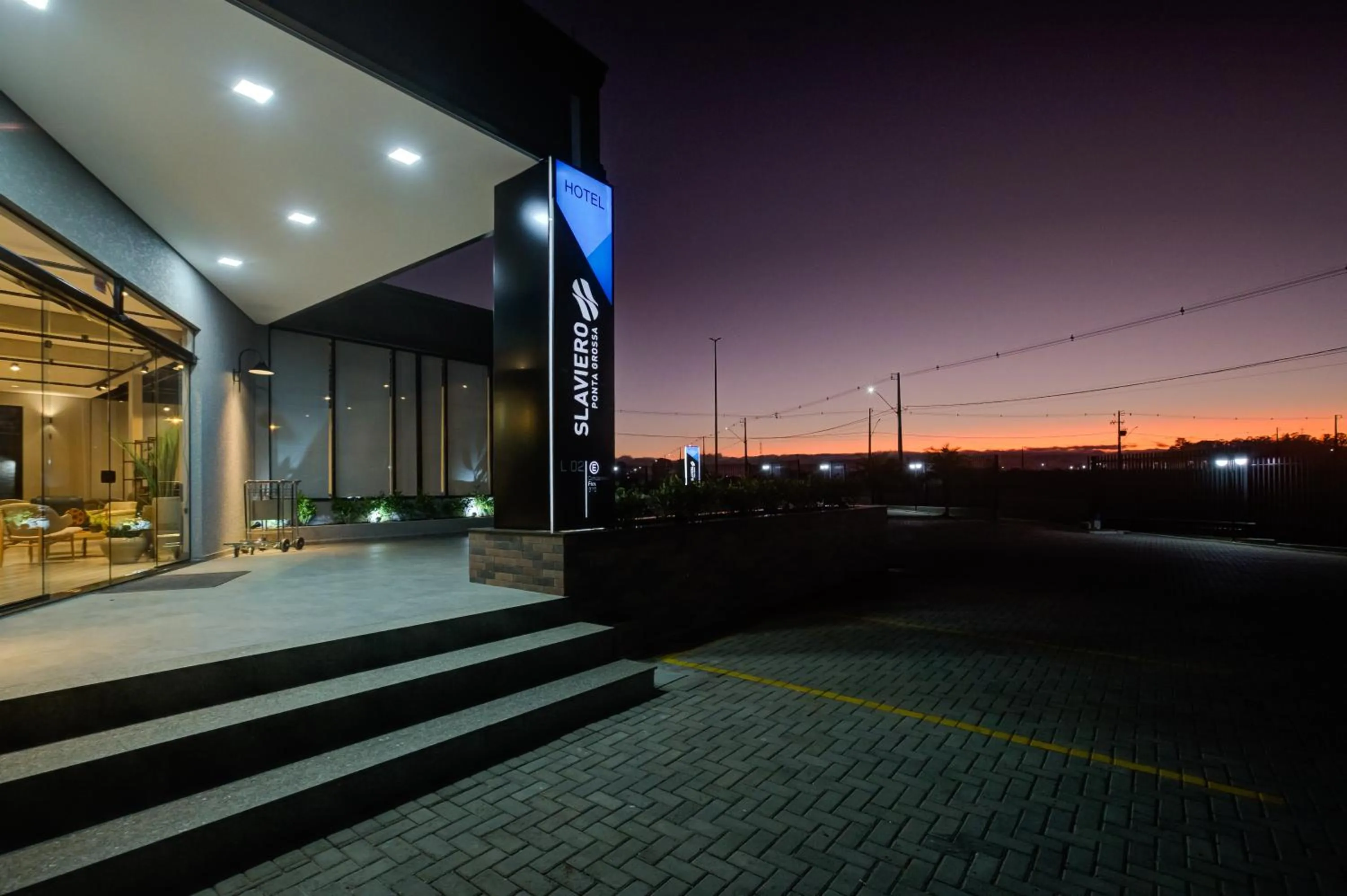 Property building in Slaviero Ponta Grossa