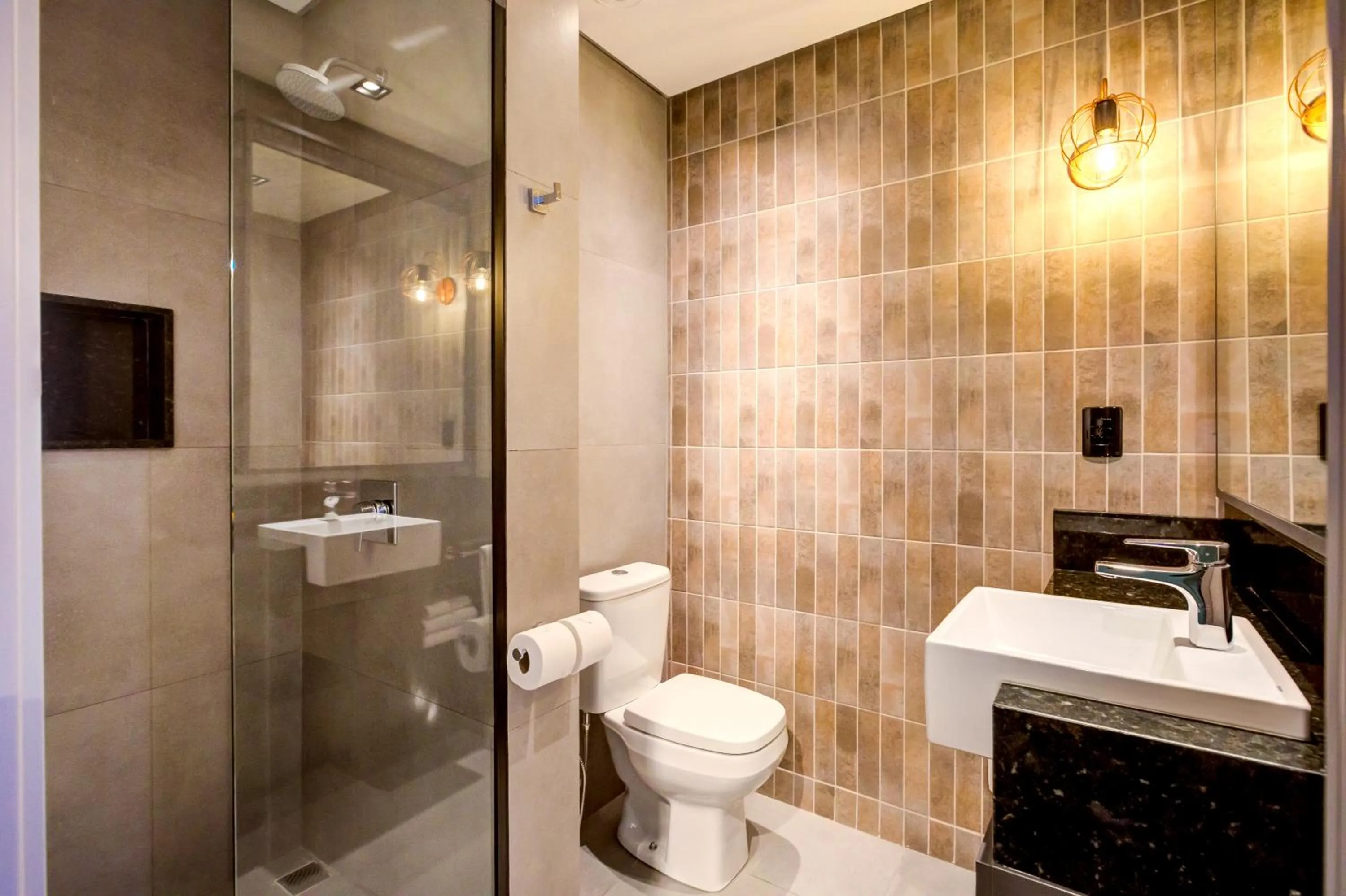 Bathroom in Slaviero Ponta Grossa