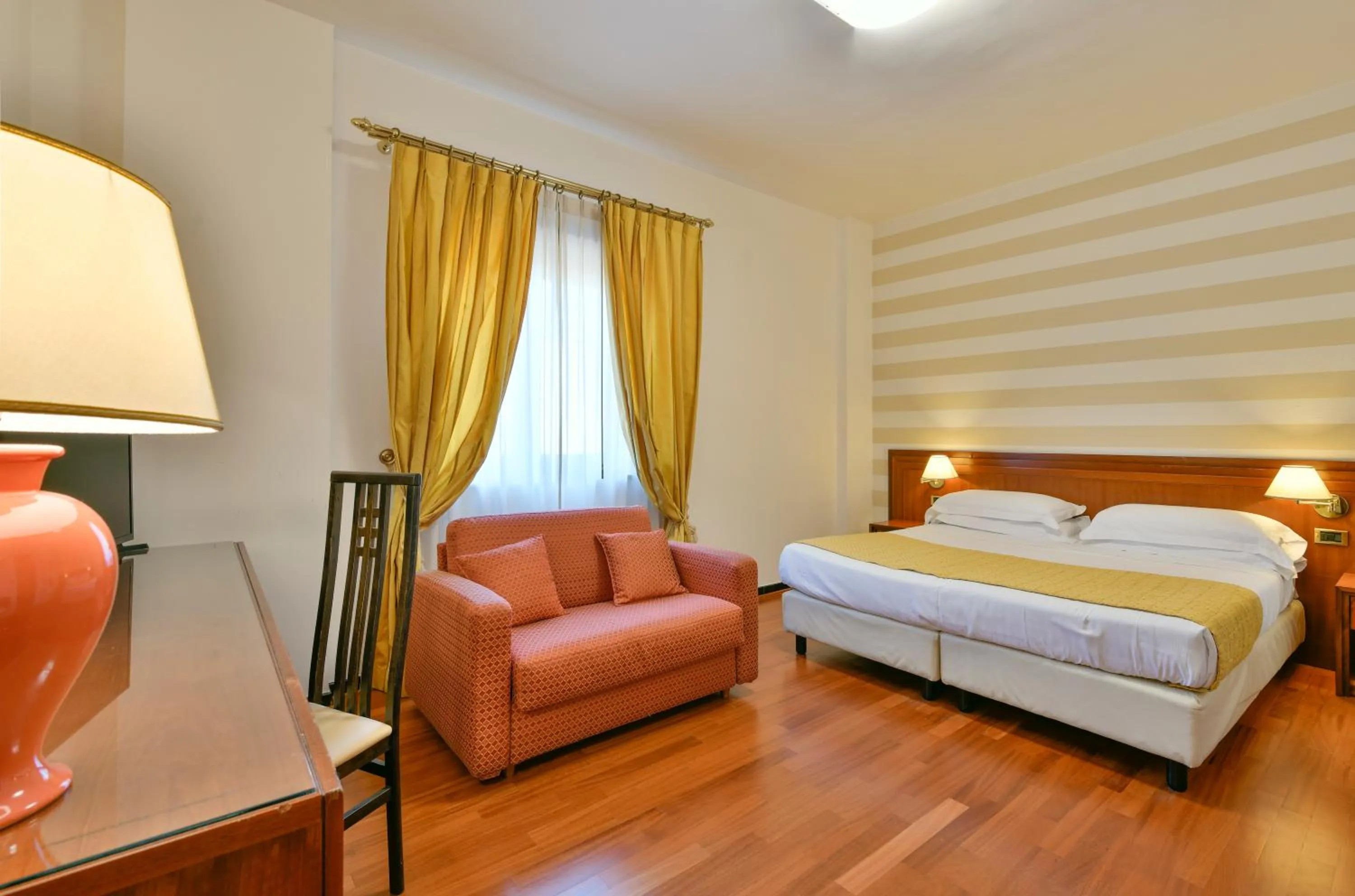 Bedroom, Bed in Best Western Hotel Ferrari