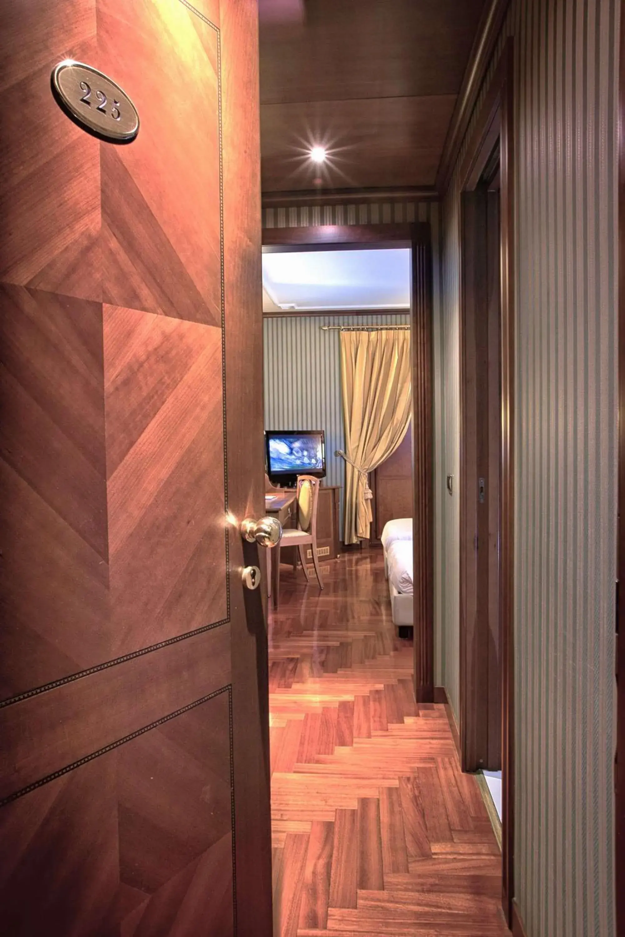 Superior Twin Room in Best Western Hotel Ferrari Superior Twin Room in Best Western Hotel Ferrari