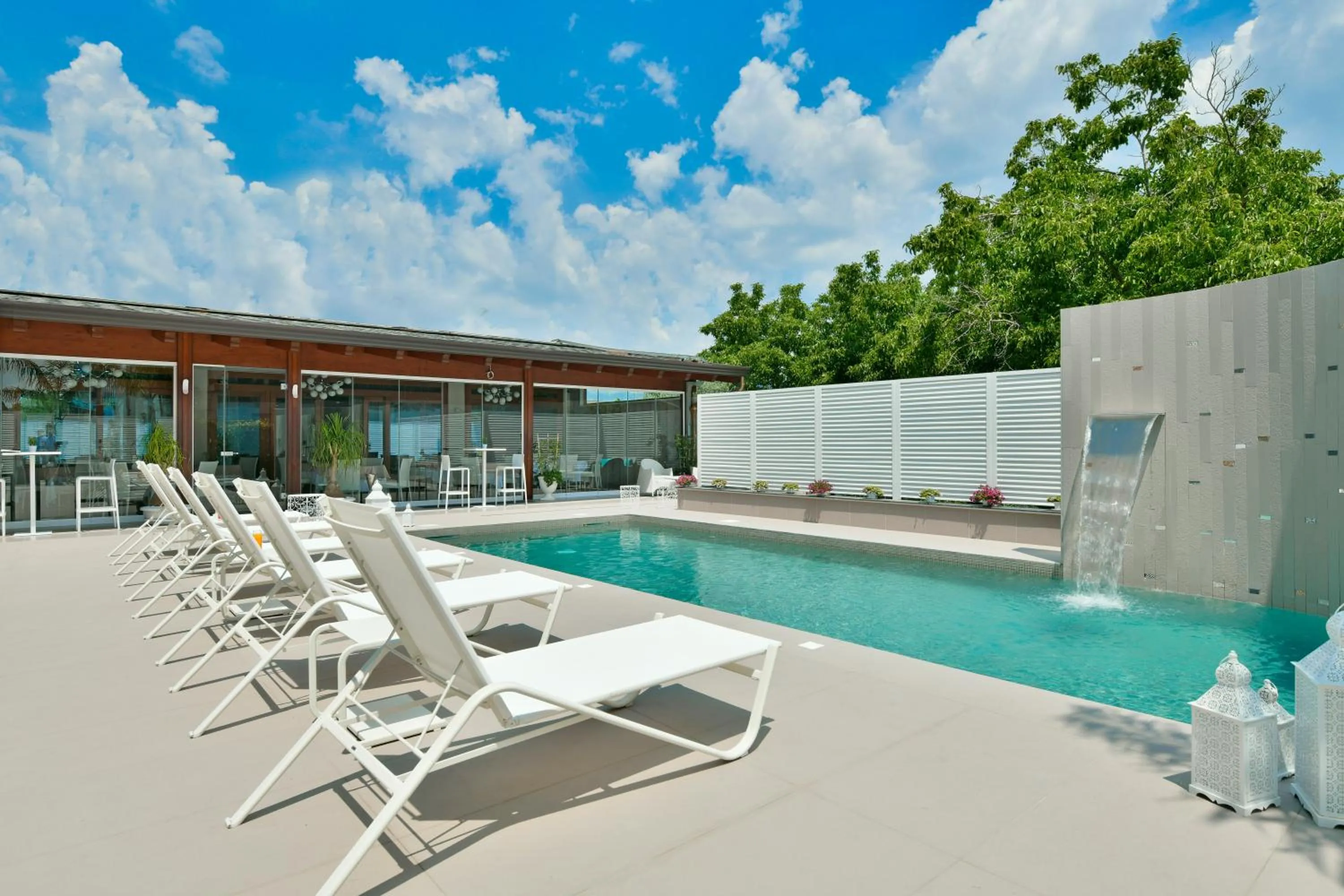 Pool view in Best Western Hotel Ferrari