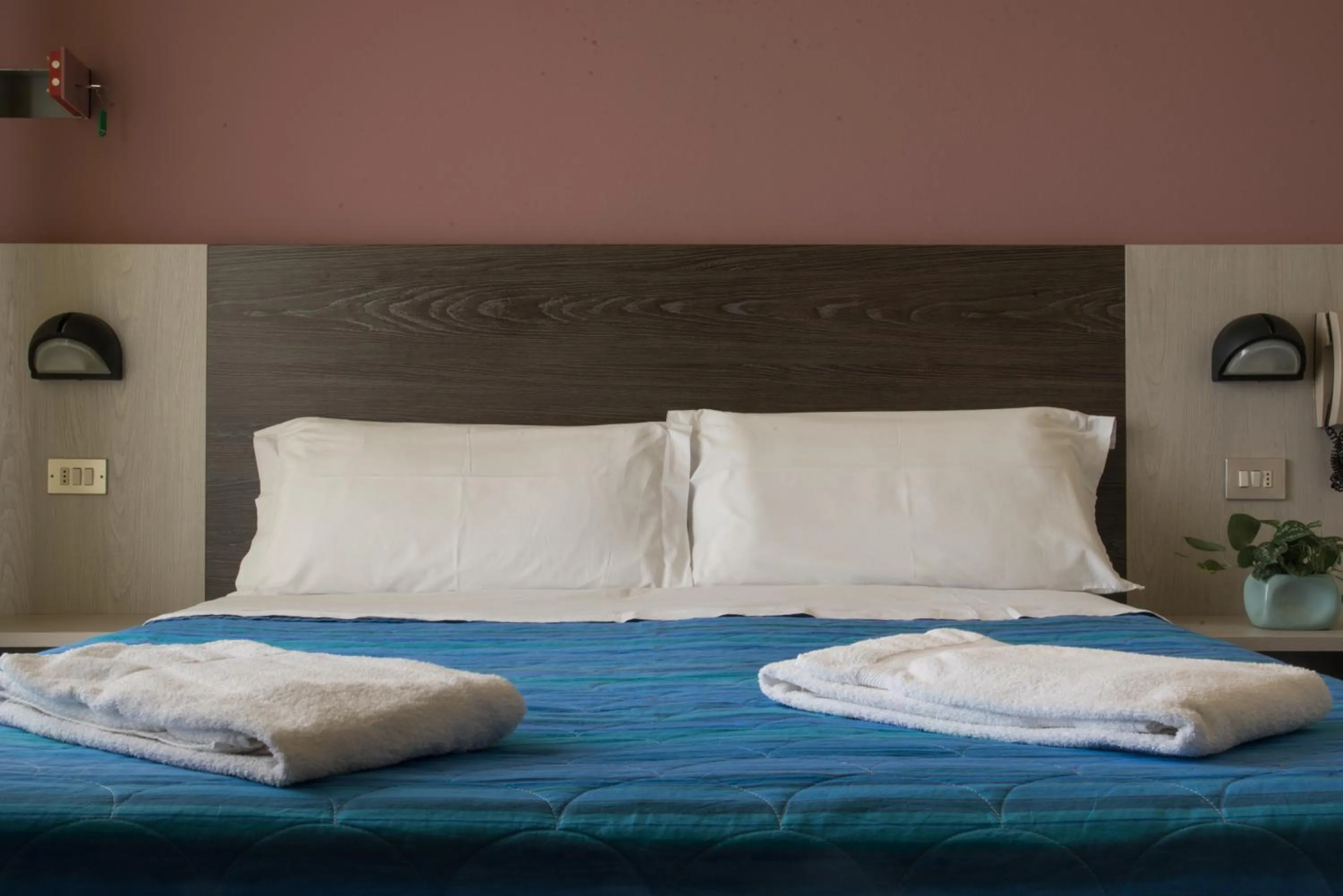 Photo of the whole room, Bed in Hotel Mirage