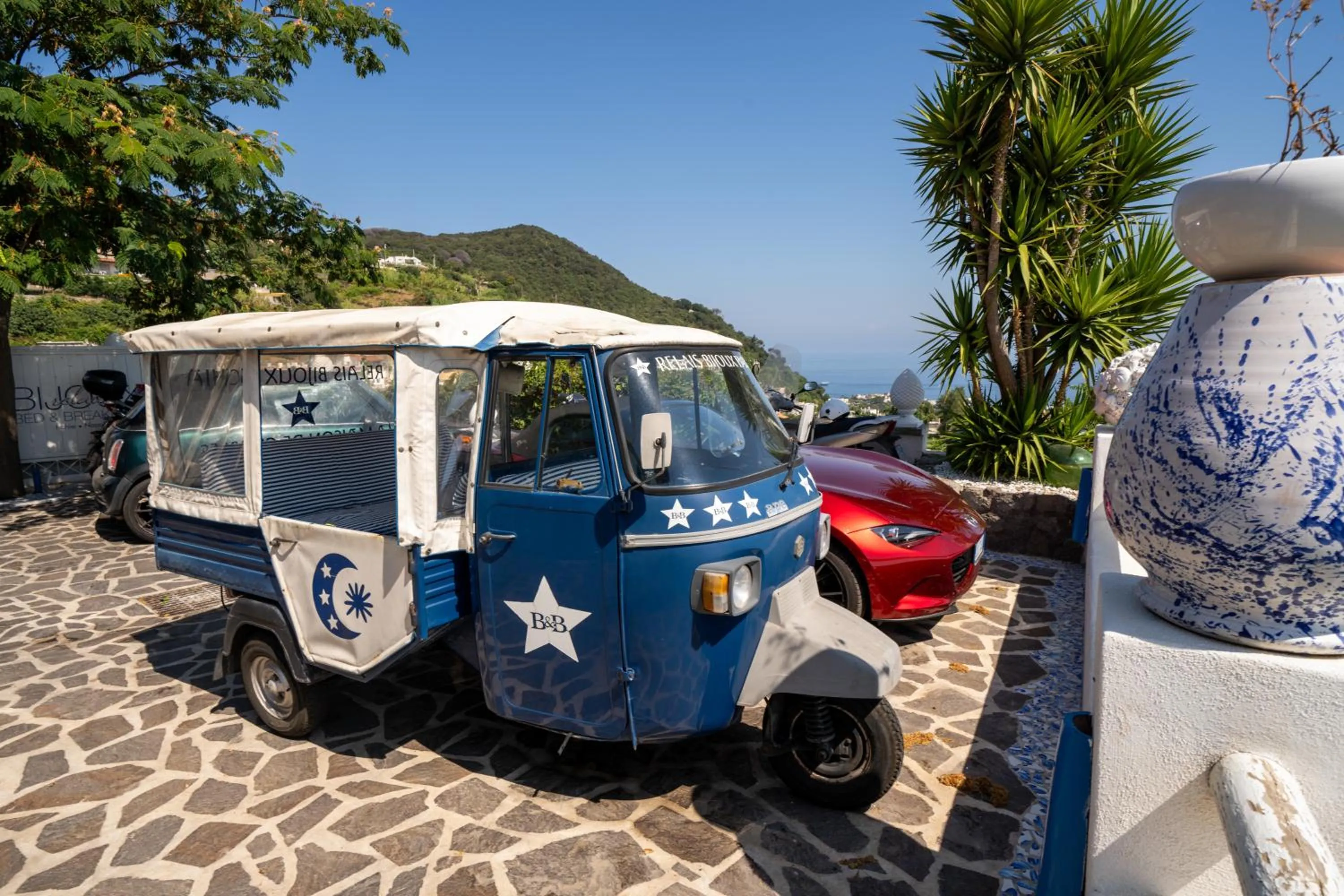 Parking in Relais Bijoux Ischia
