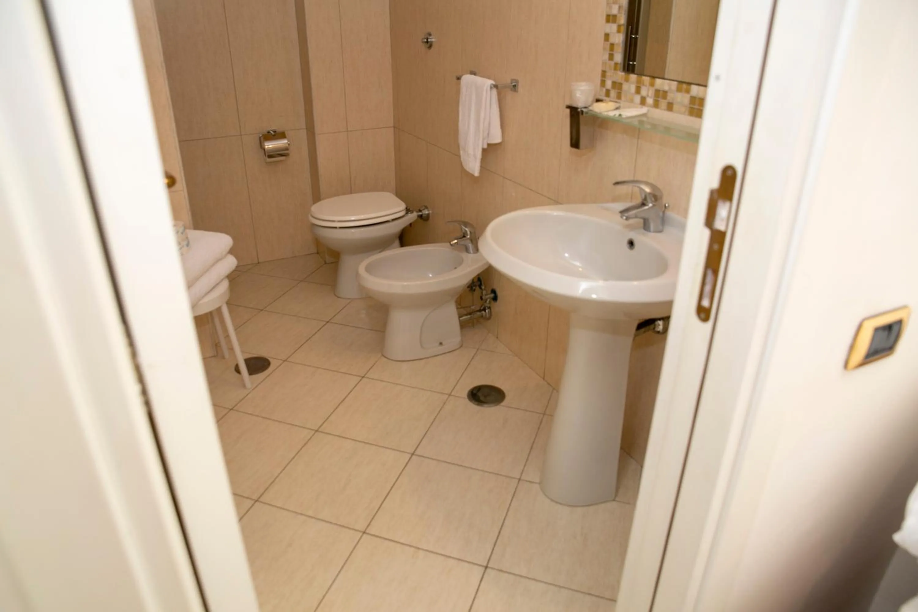 Shower in Resort Santangelo & SPA