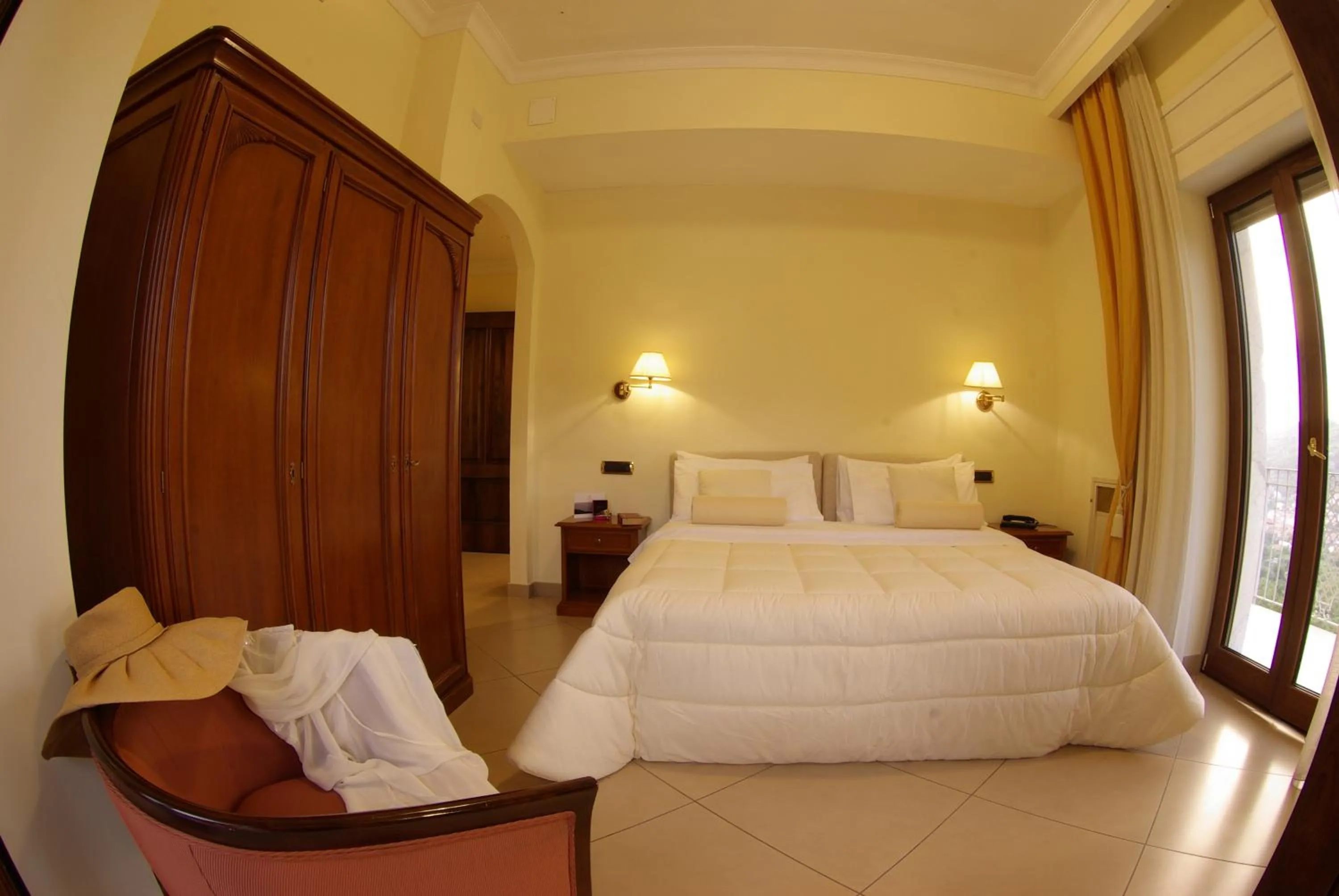 Bed in Resort Santangelo & SPA