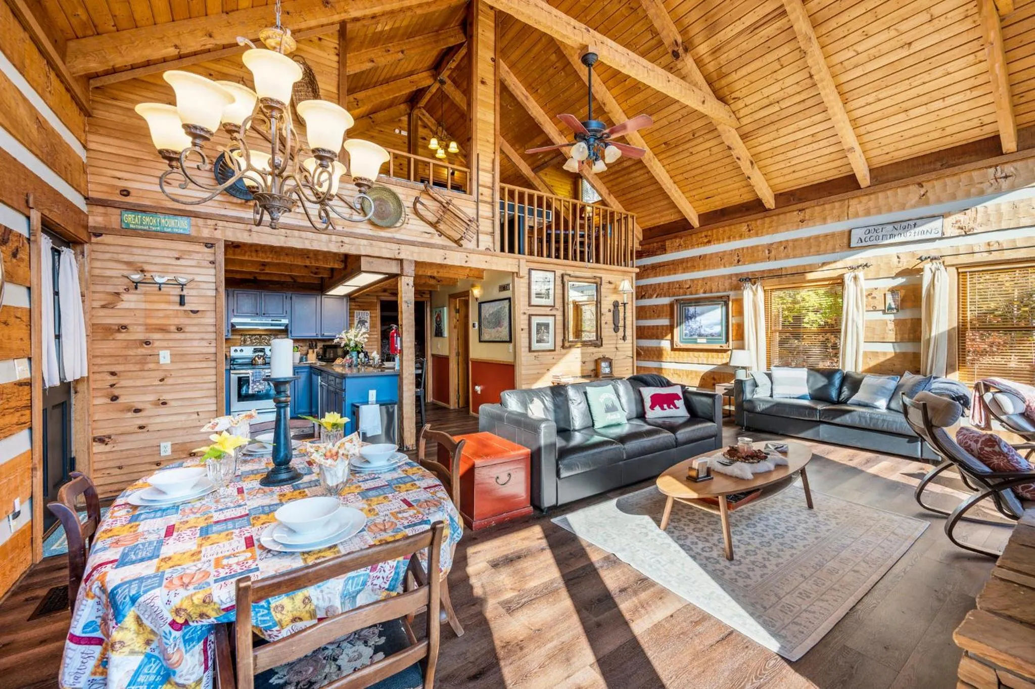 Living room in Barenberg Cabin - Secluded Unobstructed Panoramic Smoky Mountains View with Two Master Suites, Loft Game Room, and Hot Tub