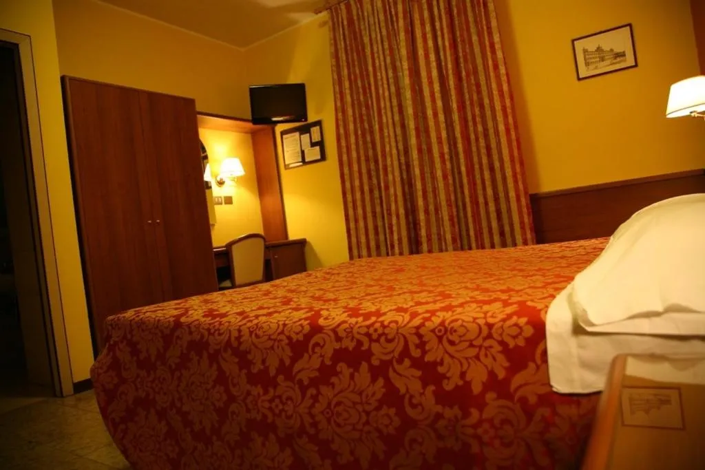 Bedroom in Hotel San Pellegrino