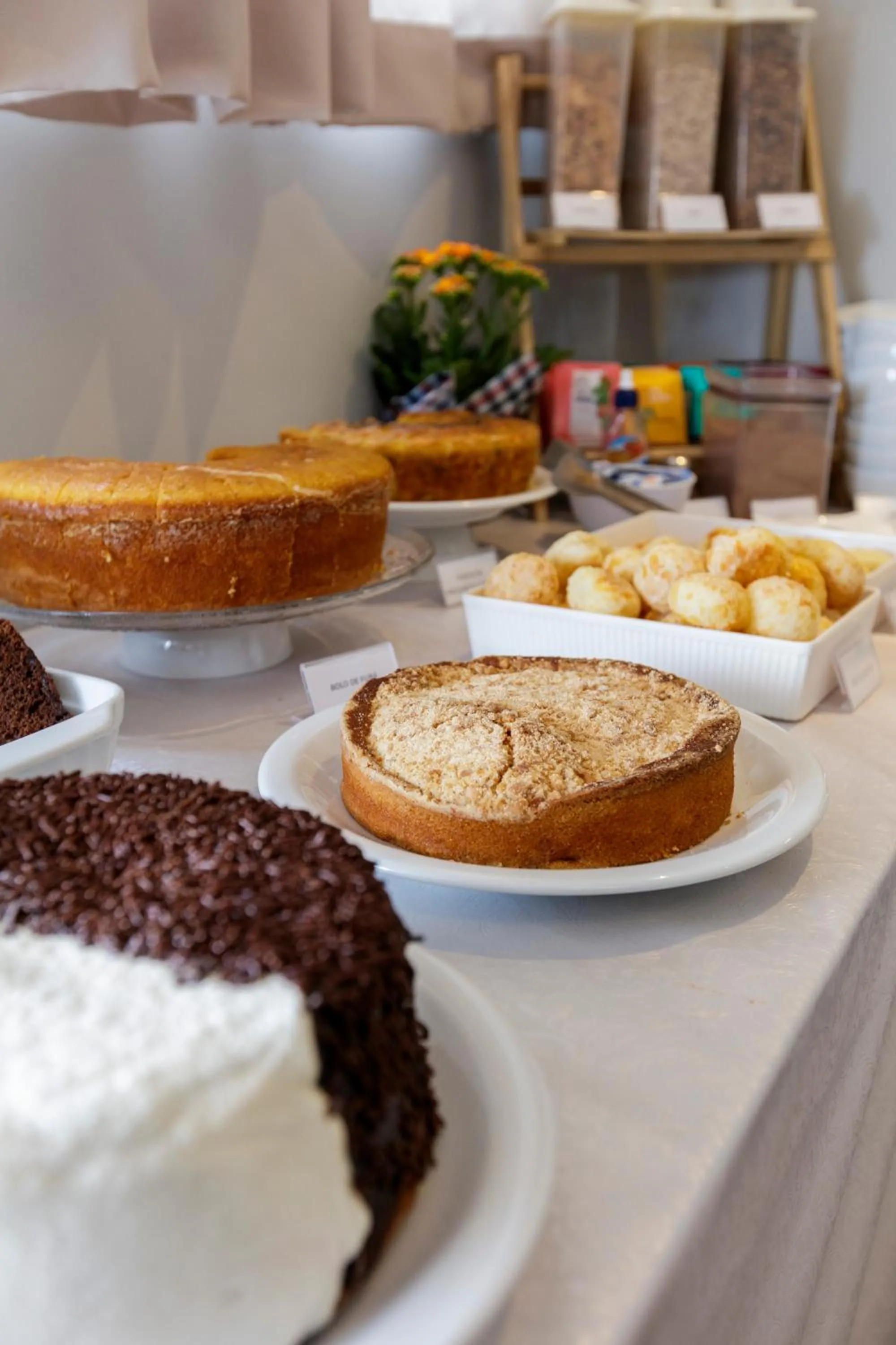 Buffet breakfast in Hotel Bella Paulista