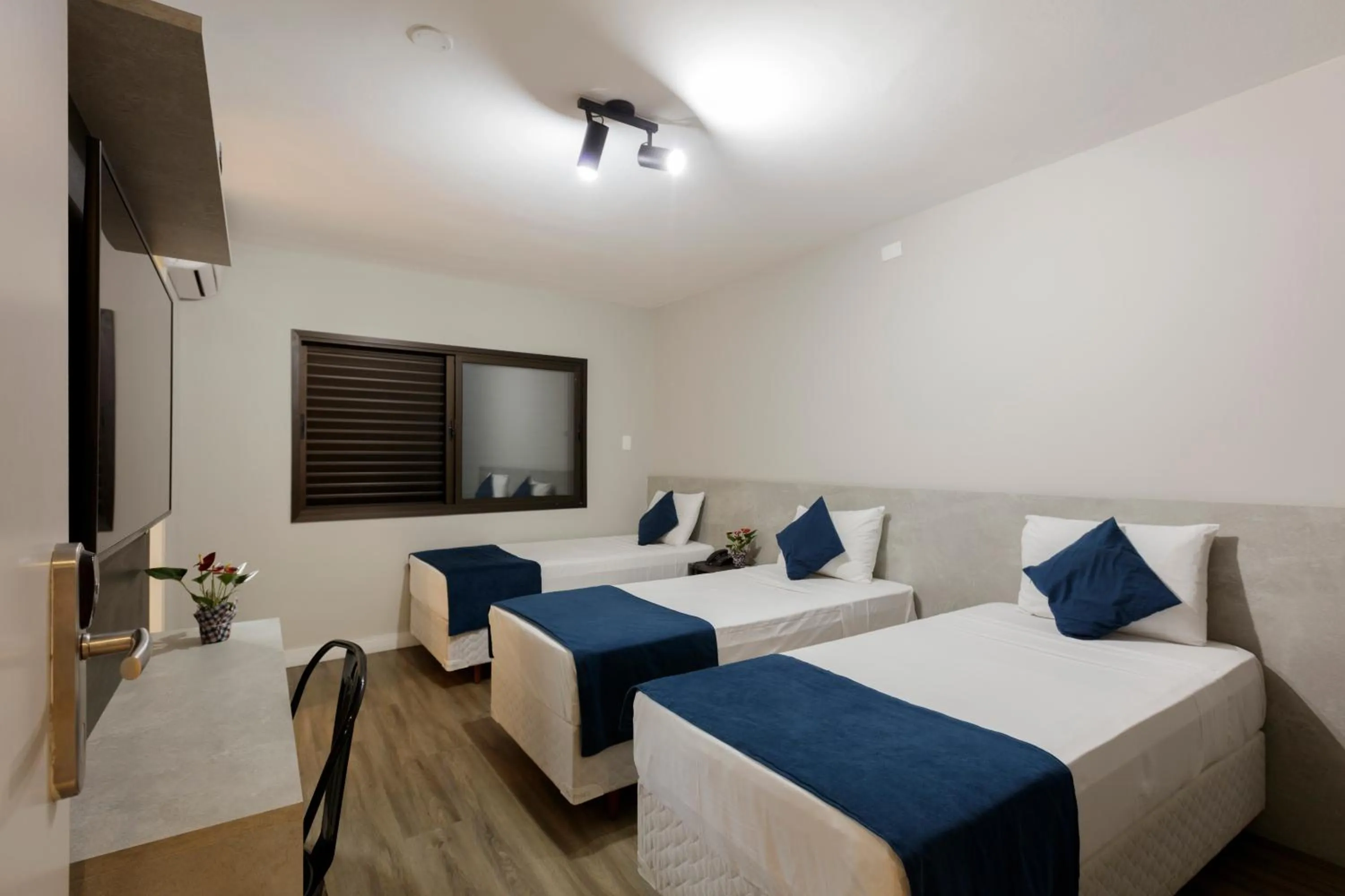 Photo of the whole room, Bed in Hotel Bella Paulista