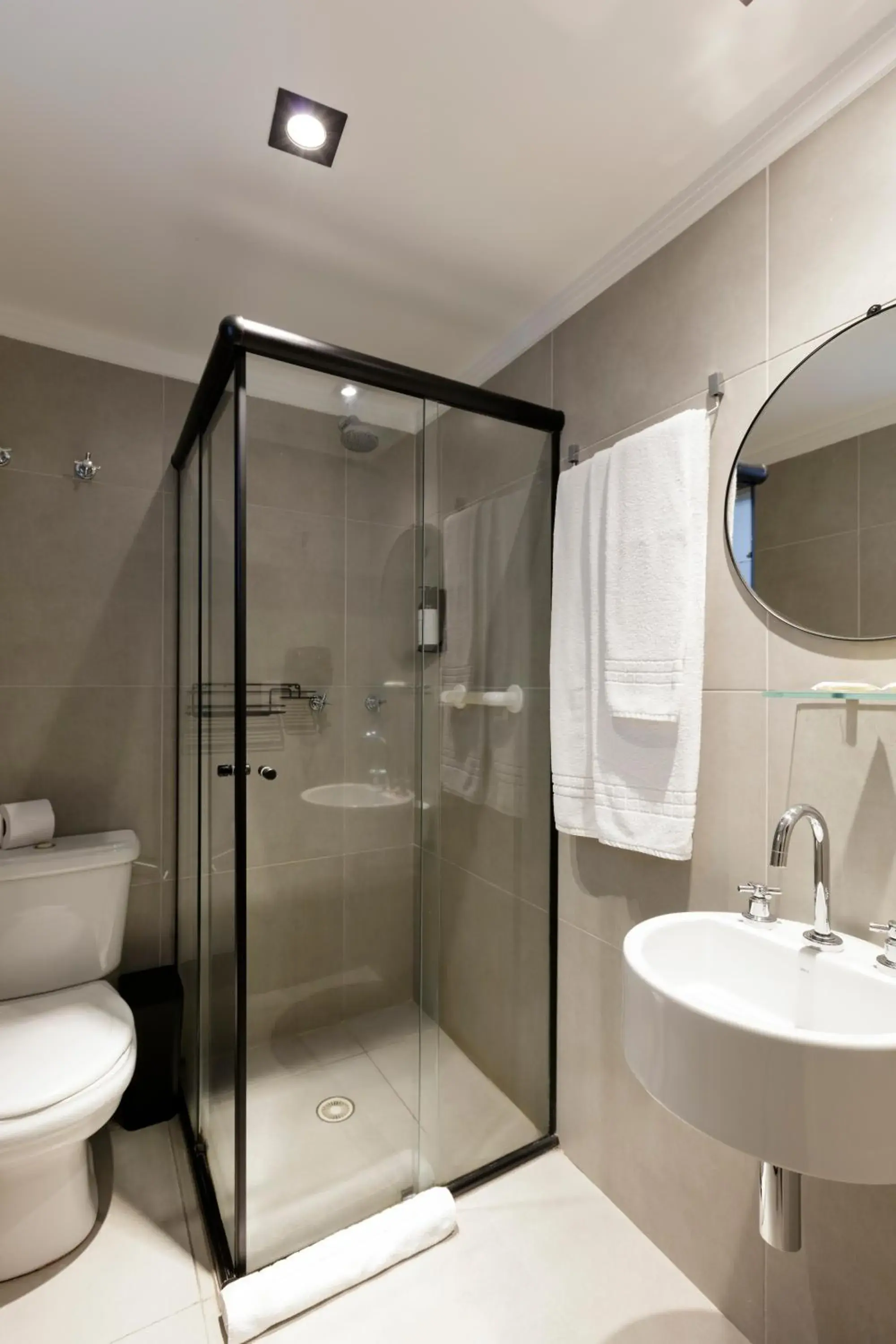 Standard Double Room in Hotel Bella Paulista Standard Double Room in Hotel Bella Paulista