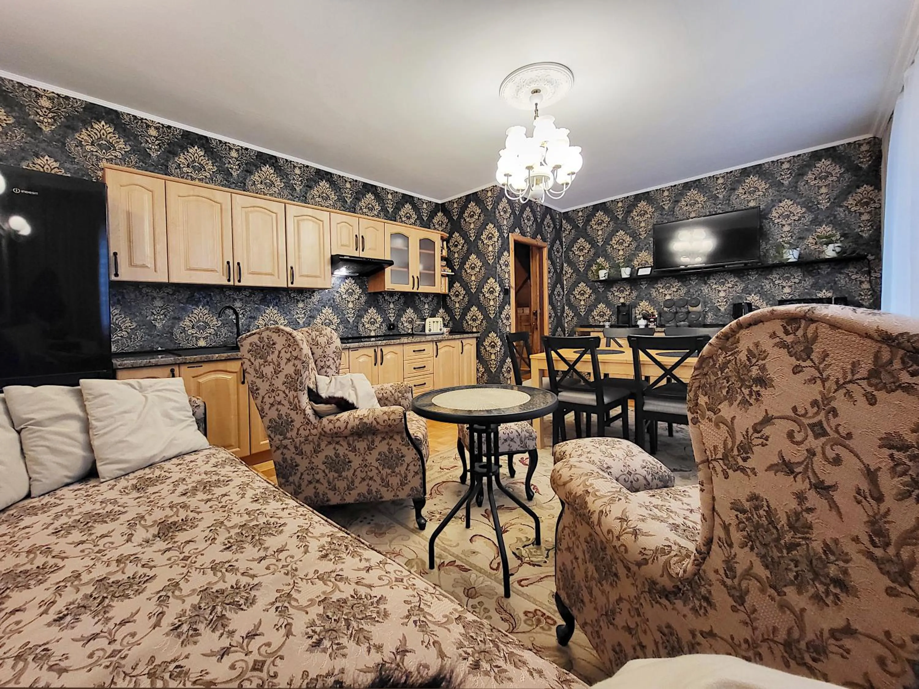 Dining area, Seating Area in HUSARSKA 60