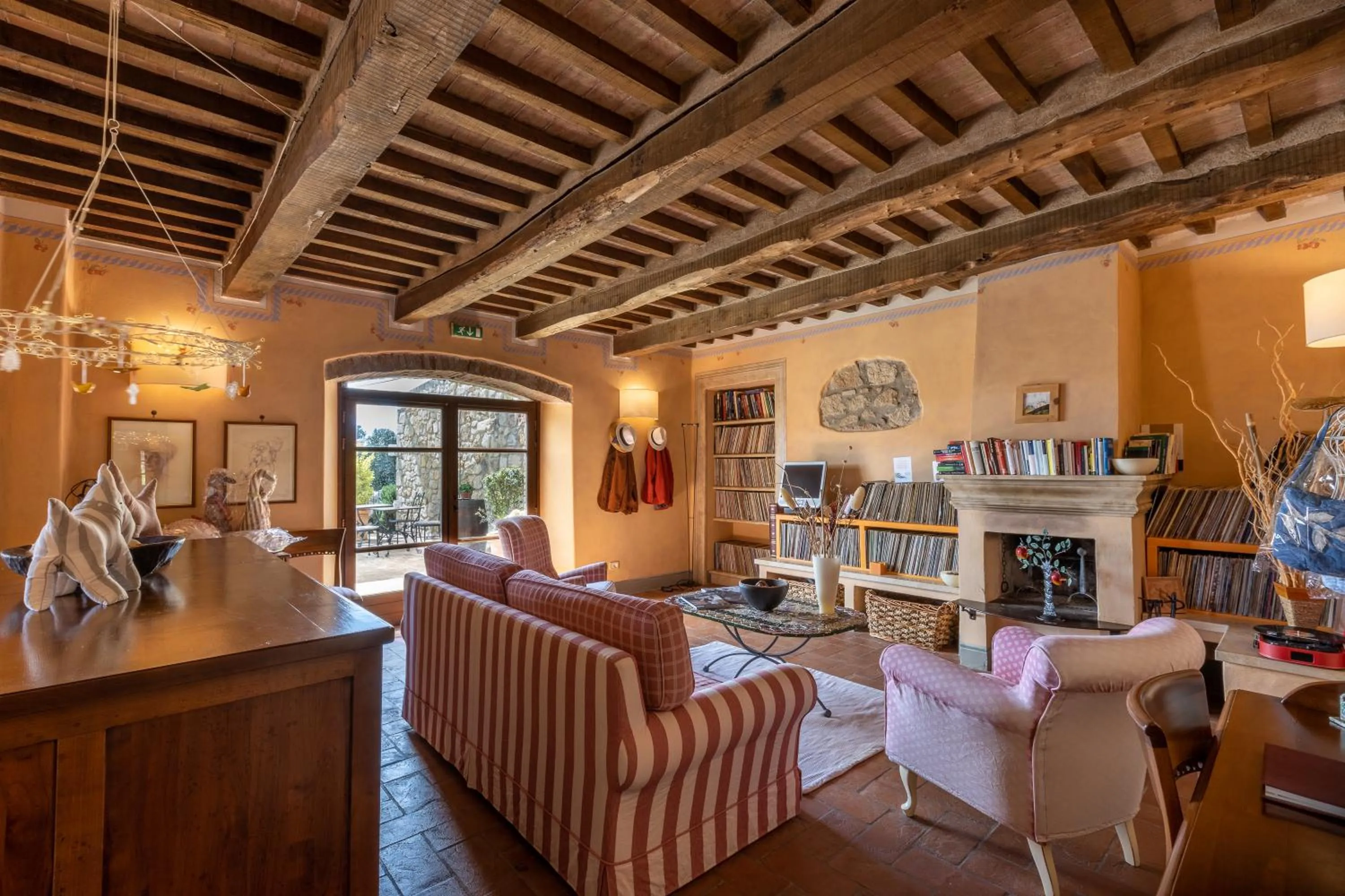 Lounge or bar in La Melosa Resort & Spa - Adults Only