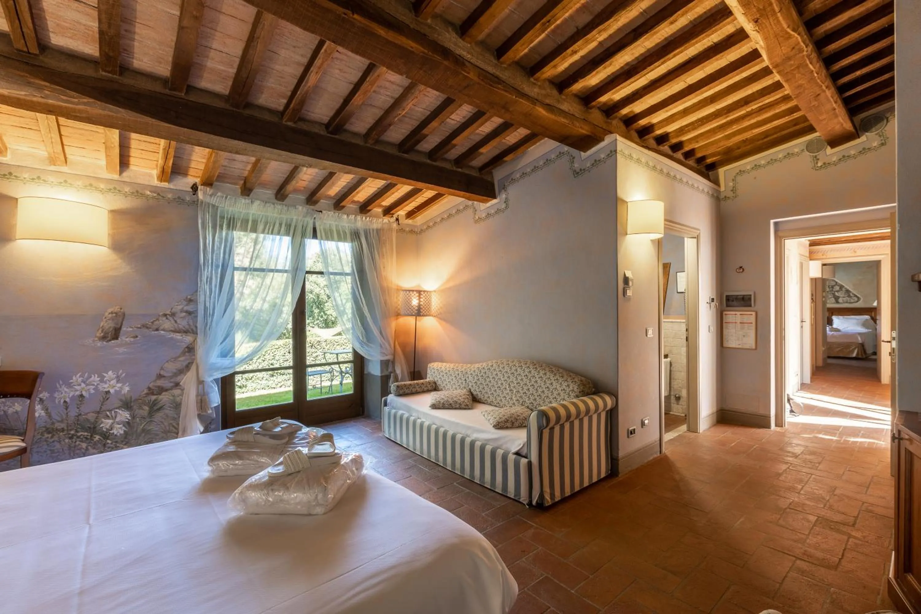 Bedroom, Bed in La Melosa Resort & Spa - Adults Only