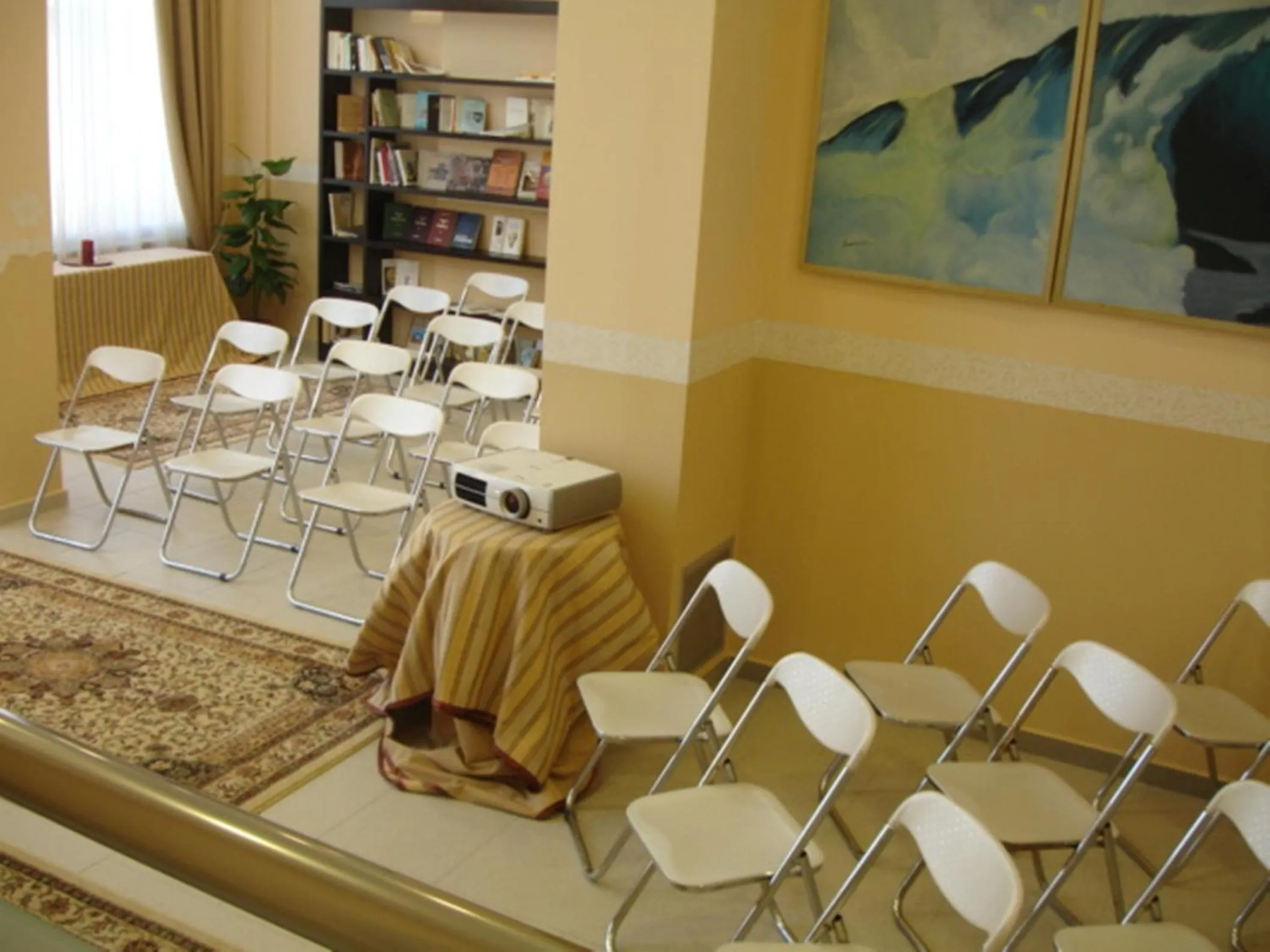 Business facilities in Palatino Rooms & Apartments