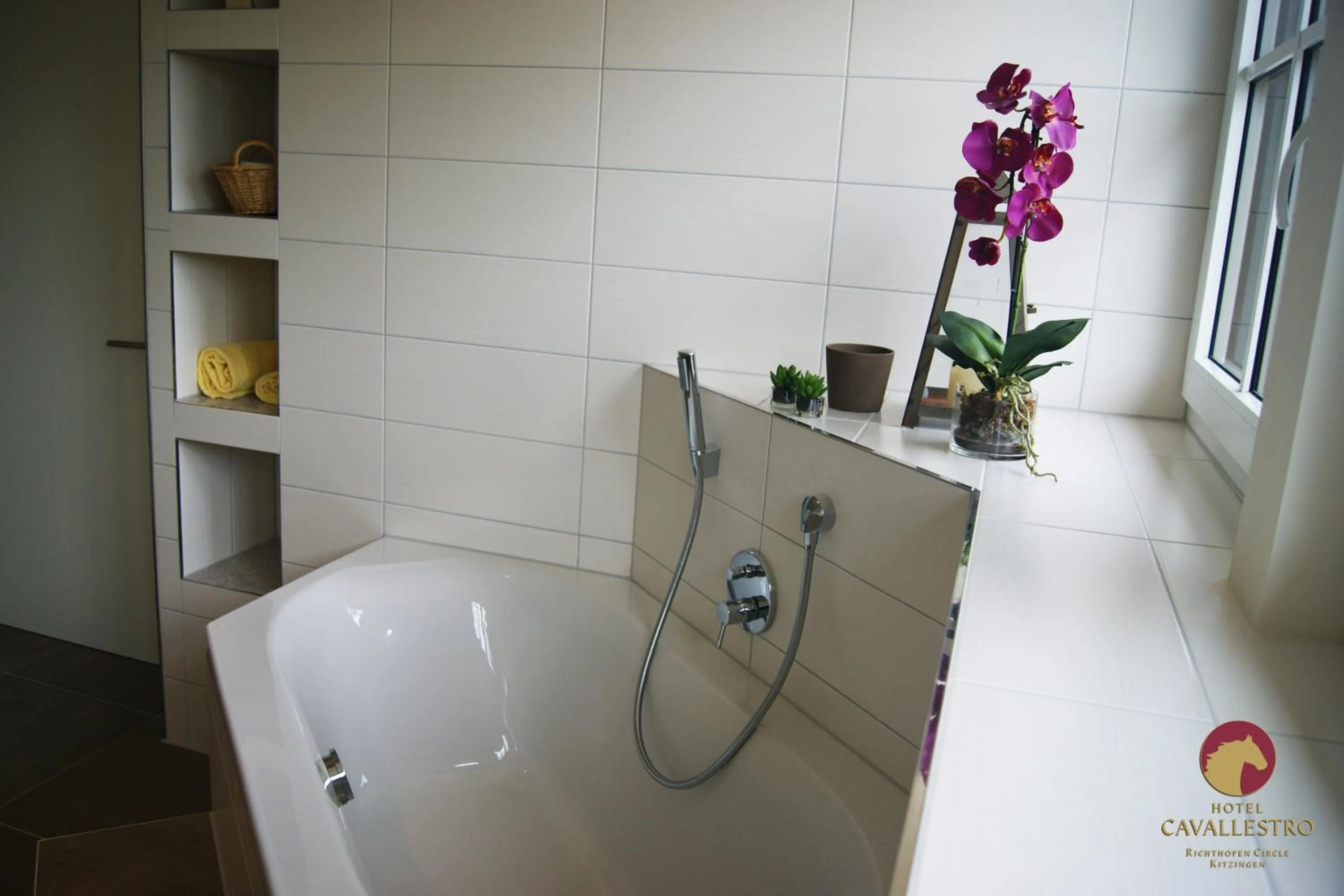 Text overlay in Cavallestro Classic