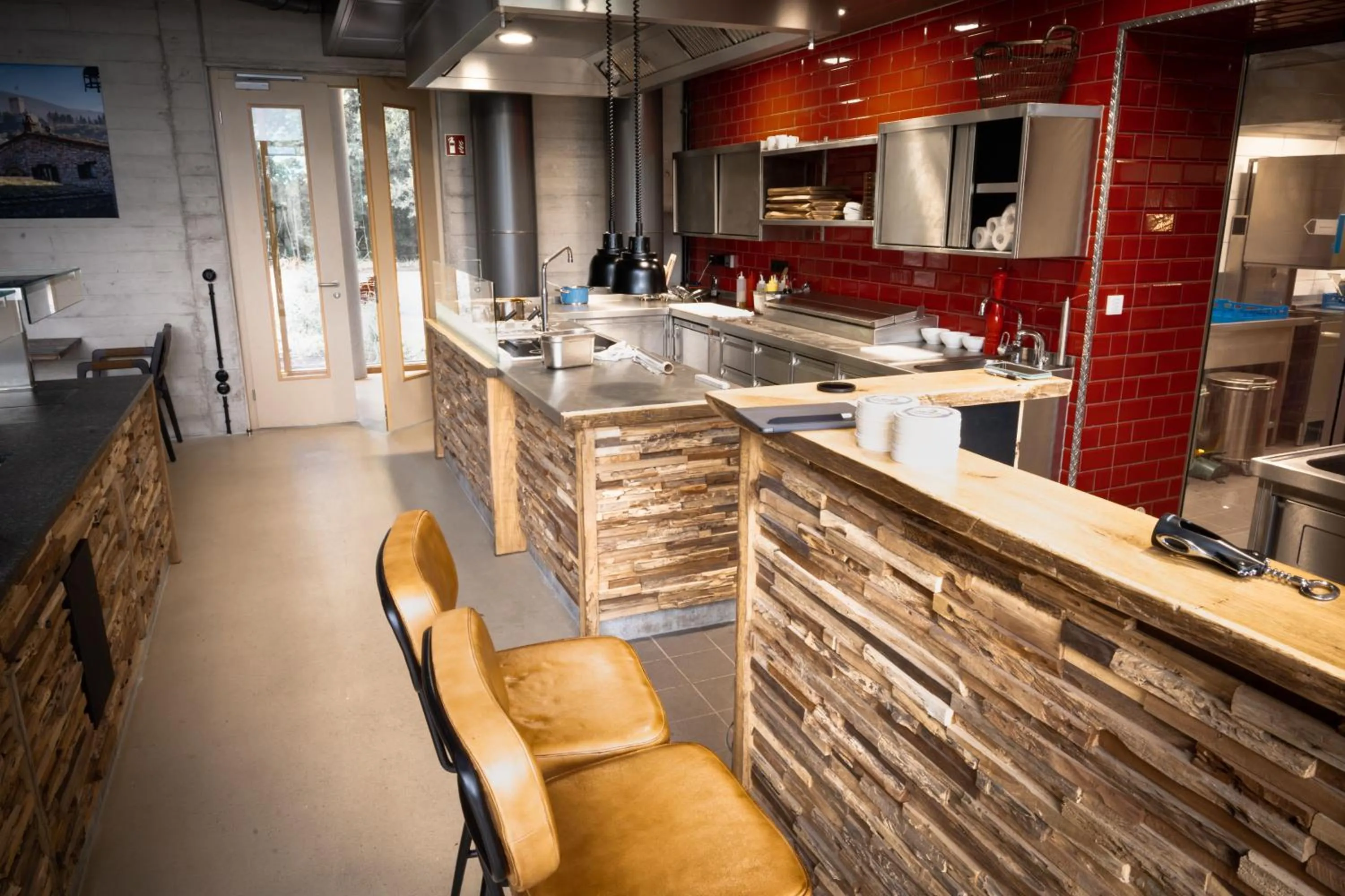 Restaurant/places to eat in Cavallestro Classic