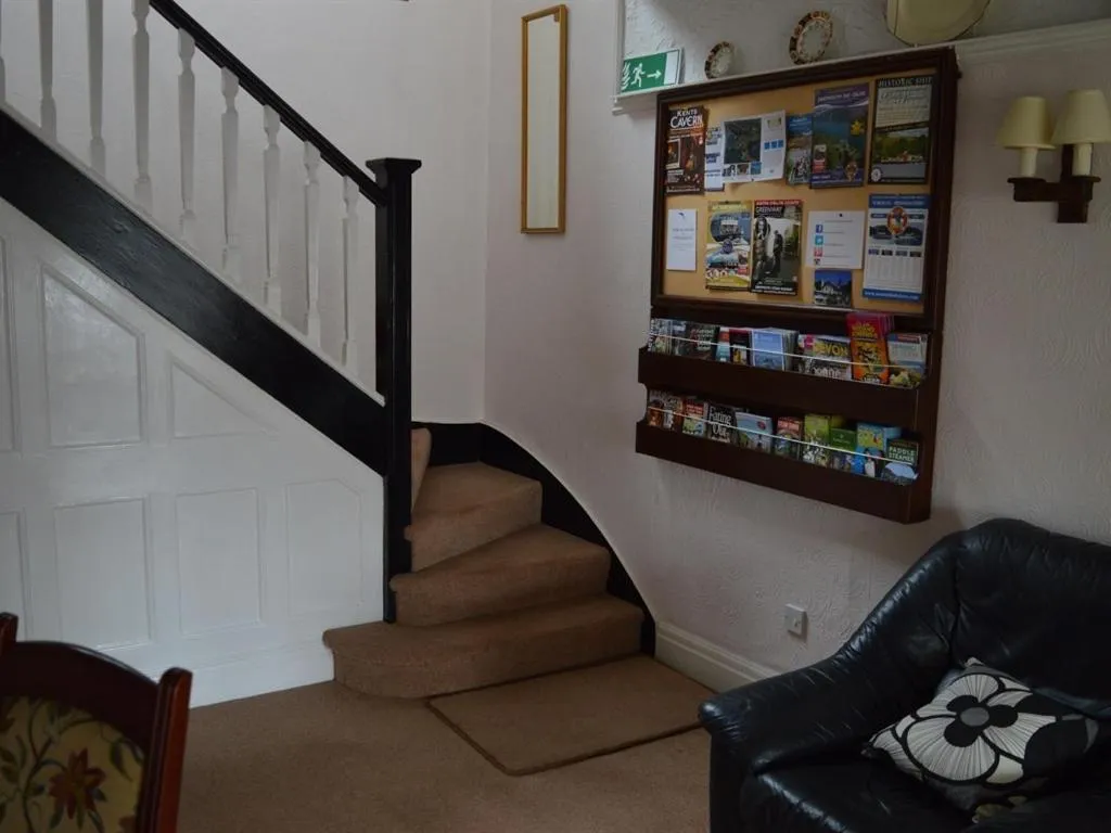 Living room in Burleigh House