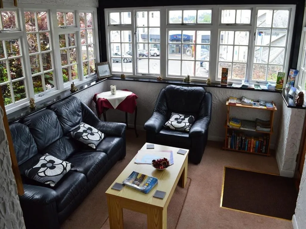 Living room in Burleigh House