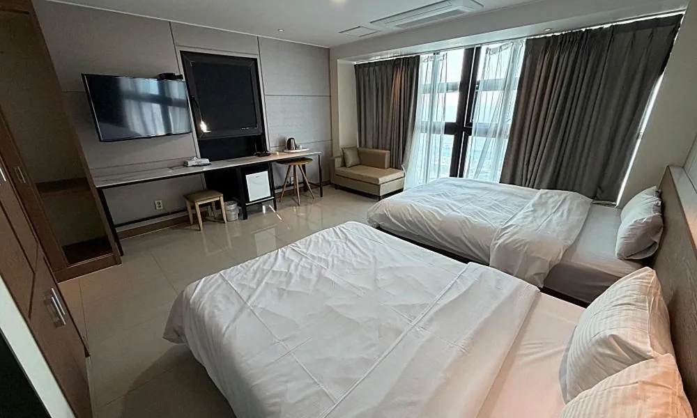 Bed in Wolmido Premiers Hotel